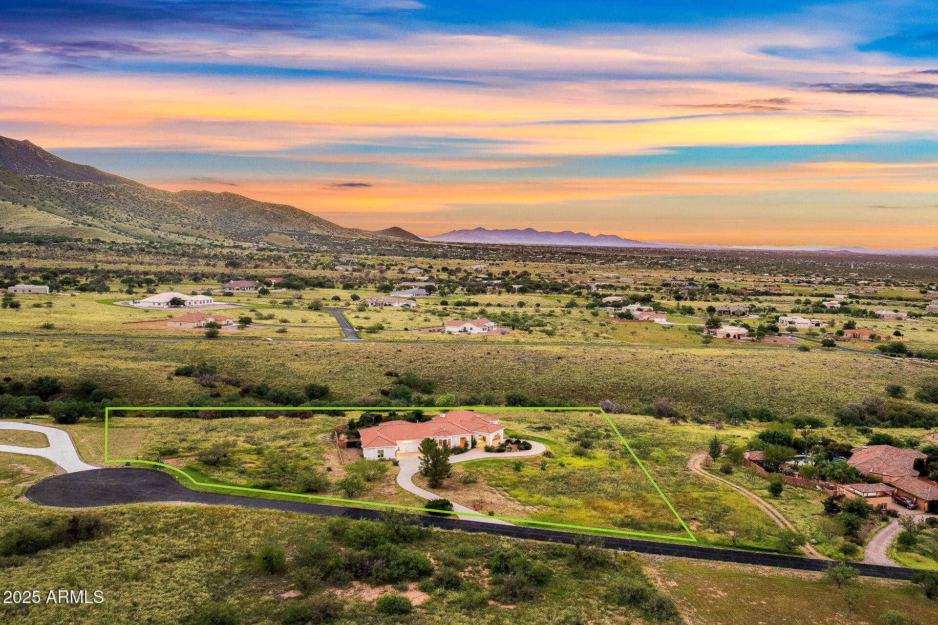 WILD HORSE 2 - Residential