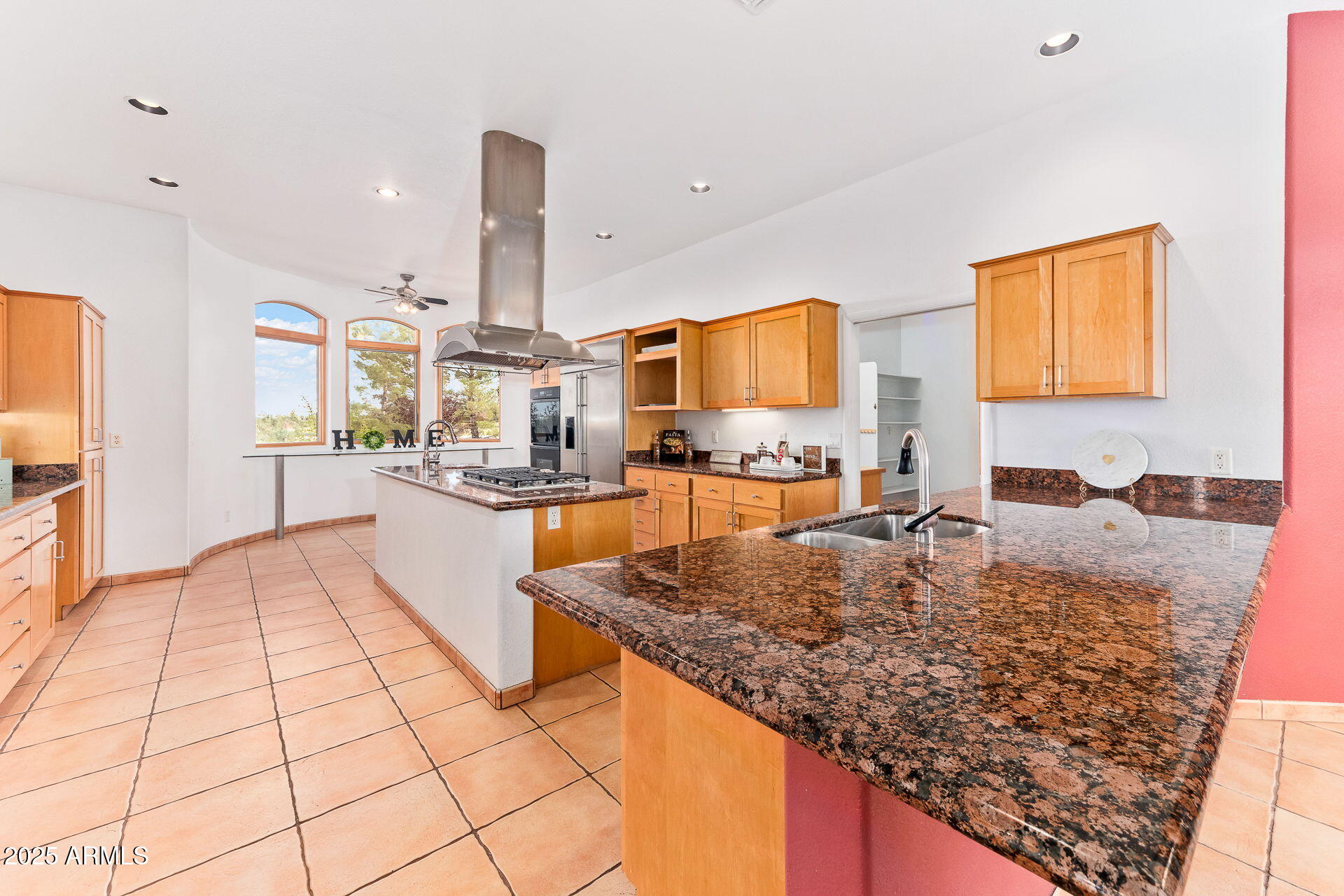 WILD HORSE 2 - Residential