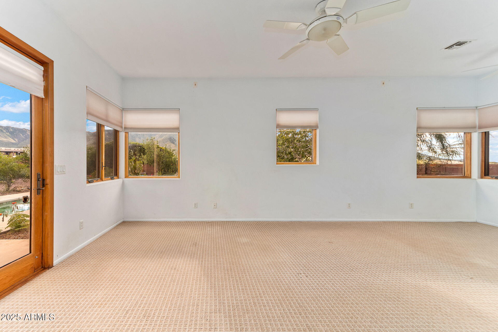 WILD HORSE 2 - Residential