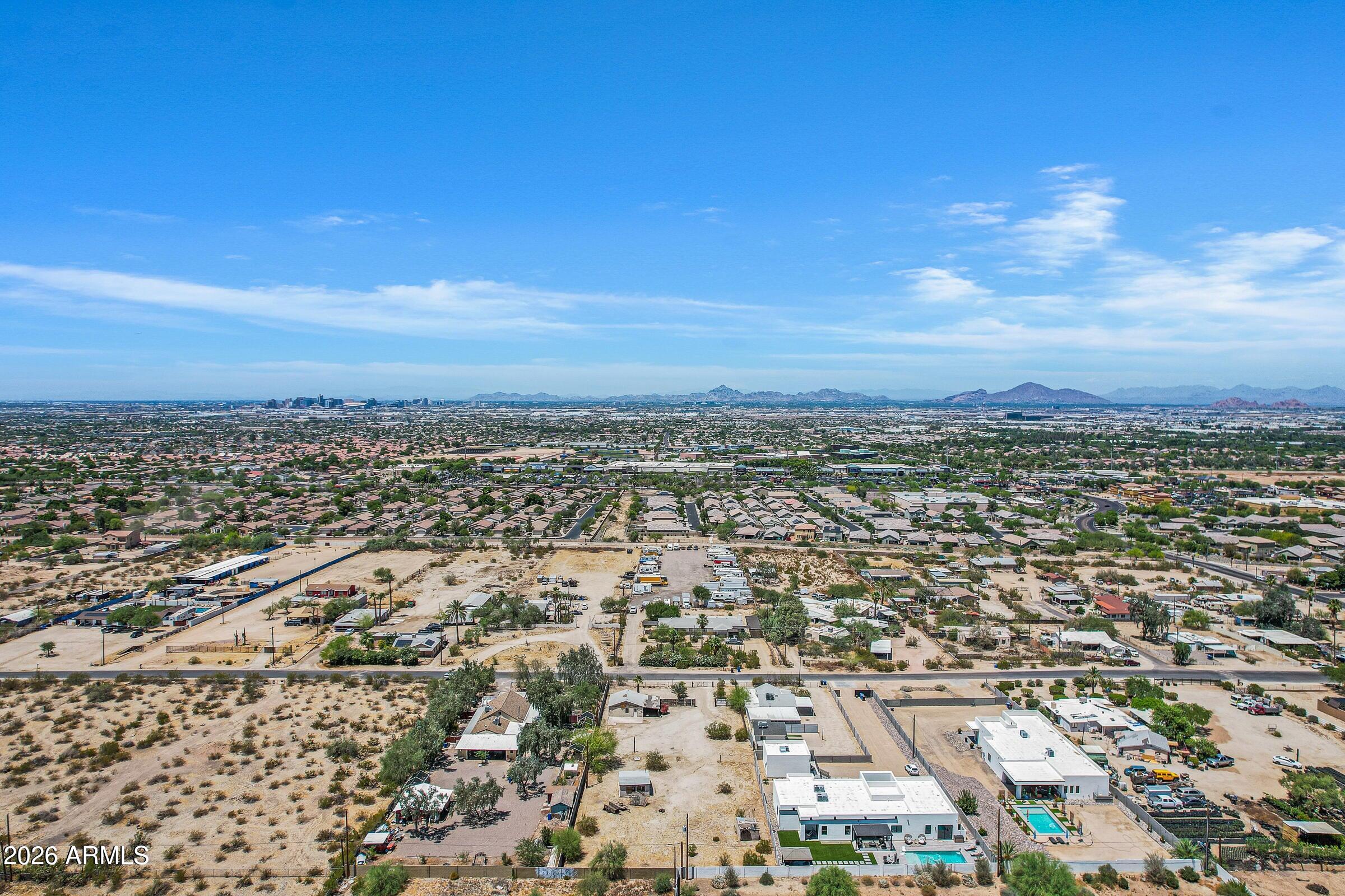 2241 E DESERT Lane 1