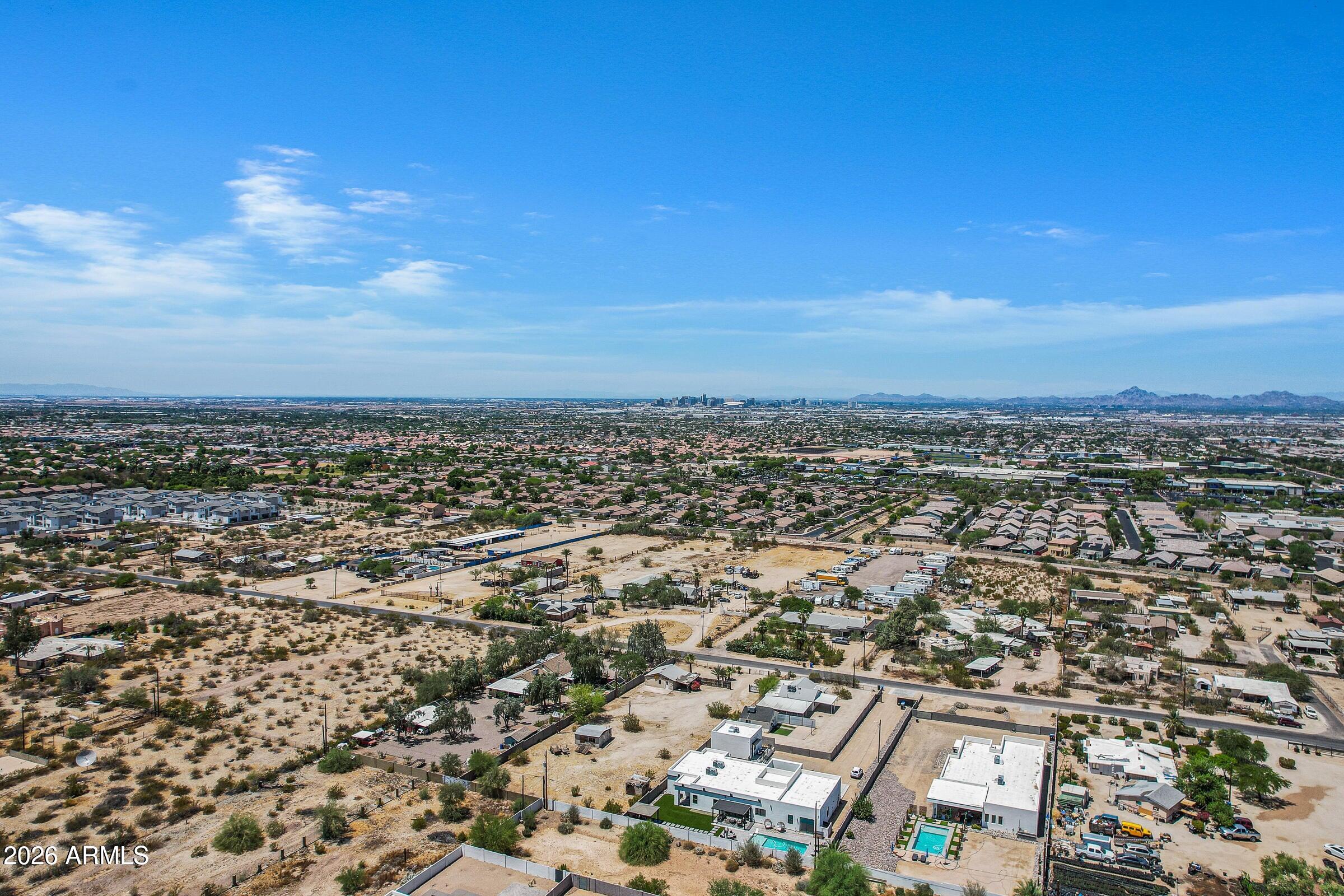 2241 E DESERT Lane 1