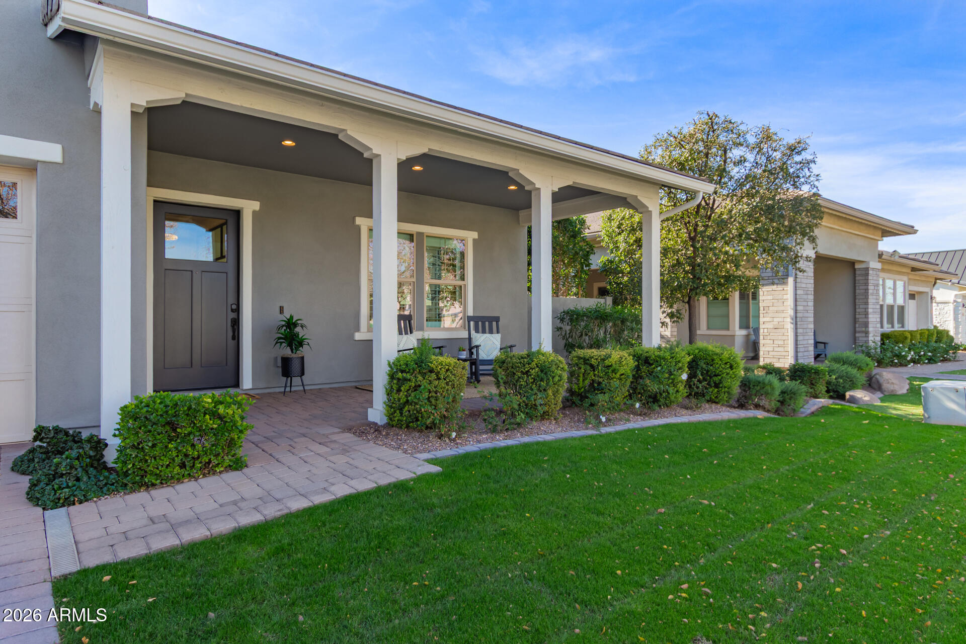 3743 E ARABIAN Drive