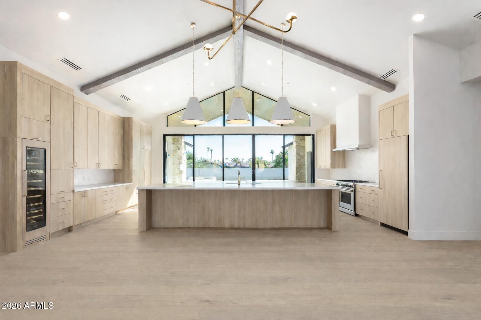 7053 E DREYFUS Avenue