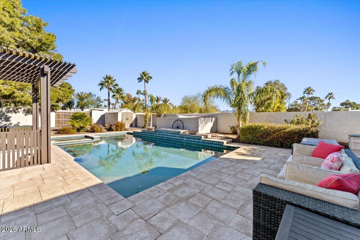 RANCHO MONTE VISTA - Residential