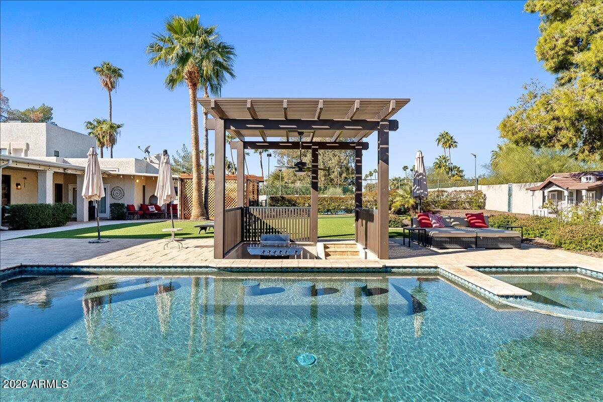 RANCHO MONTE VISTA - Residential