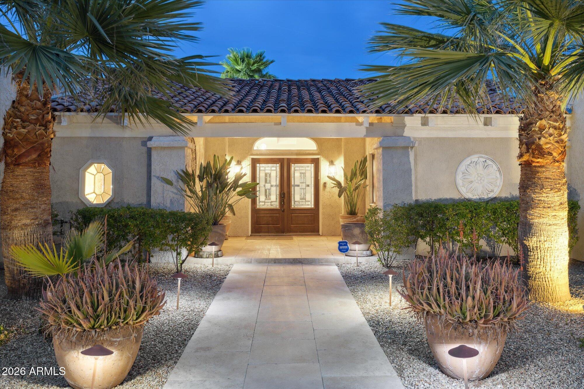 6812 E PRESIDIO Road