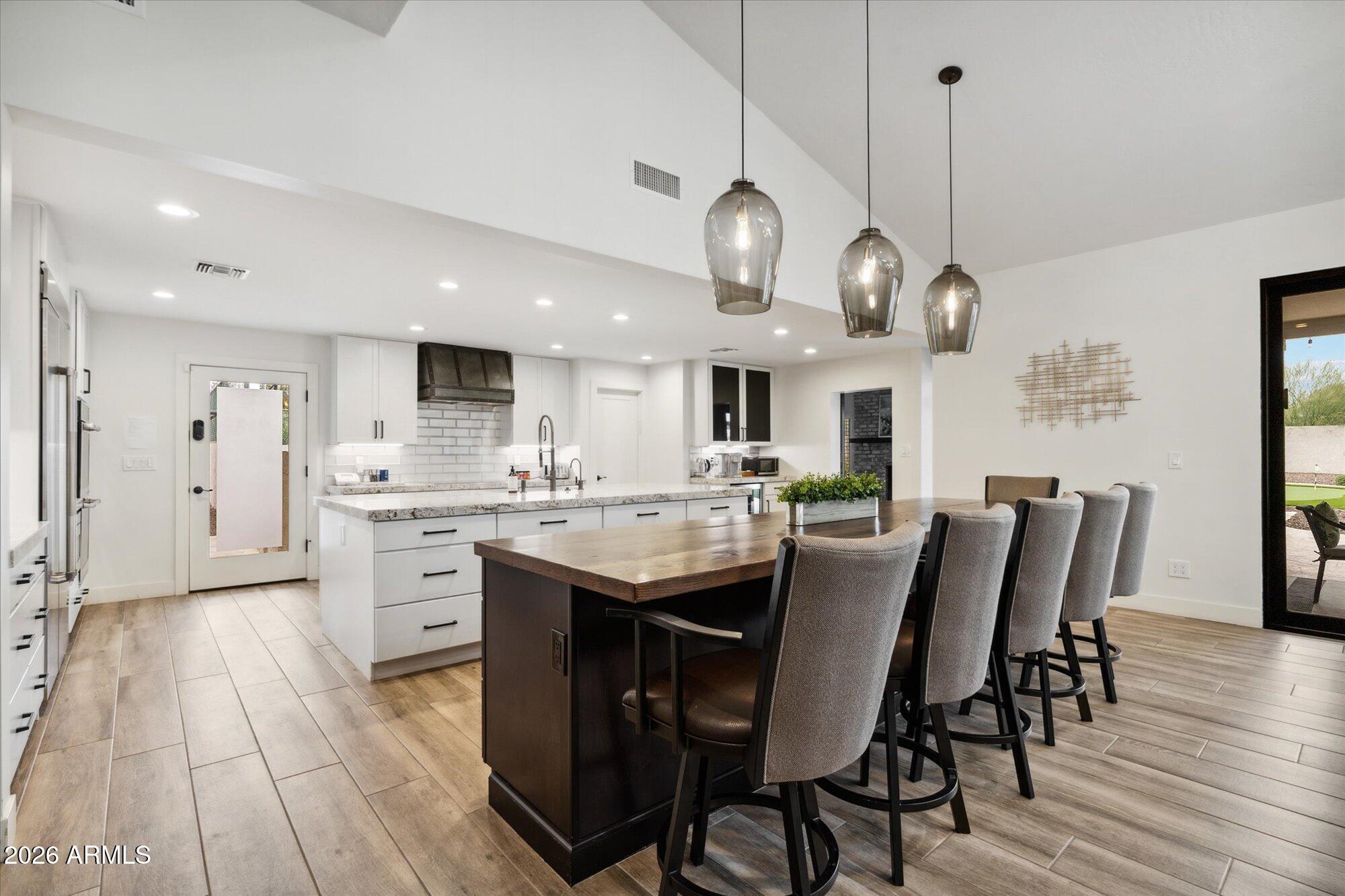 RANCHO MONTE VISTA - Residential