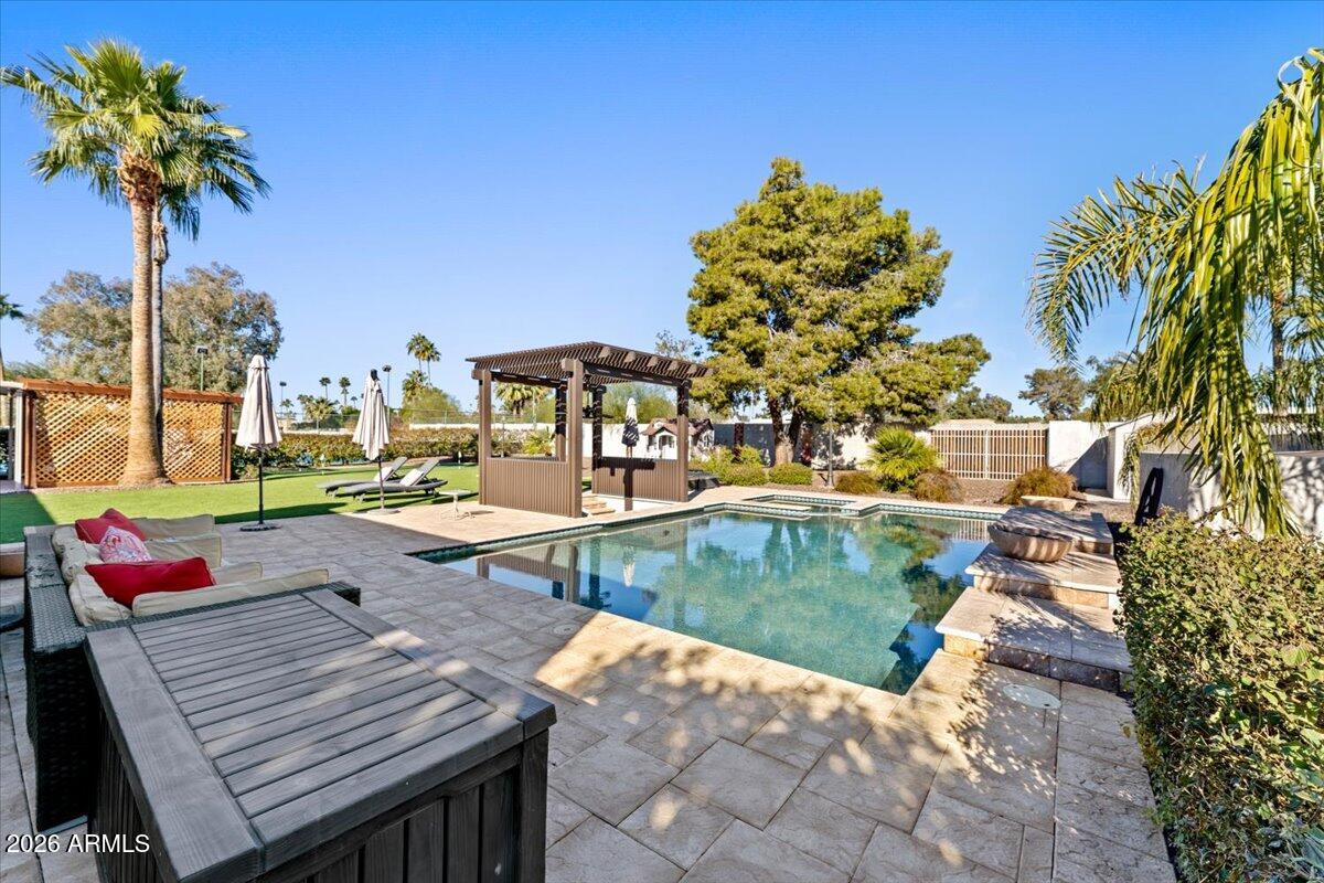 RANCHO MONTE VISTA - Residential