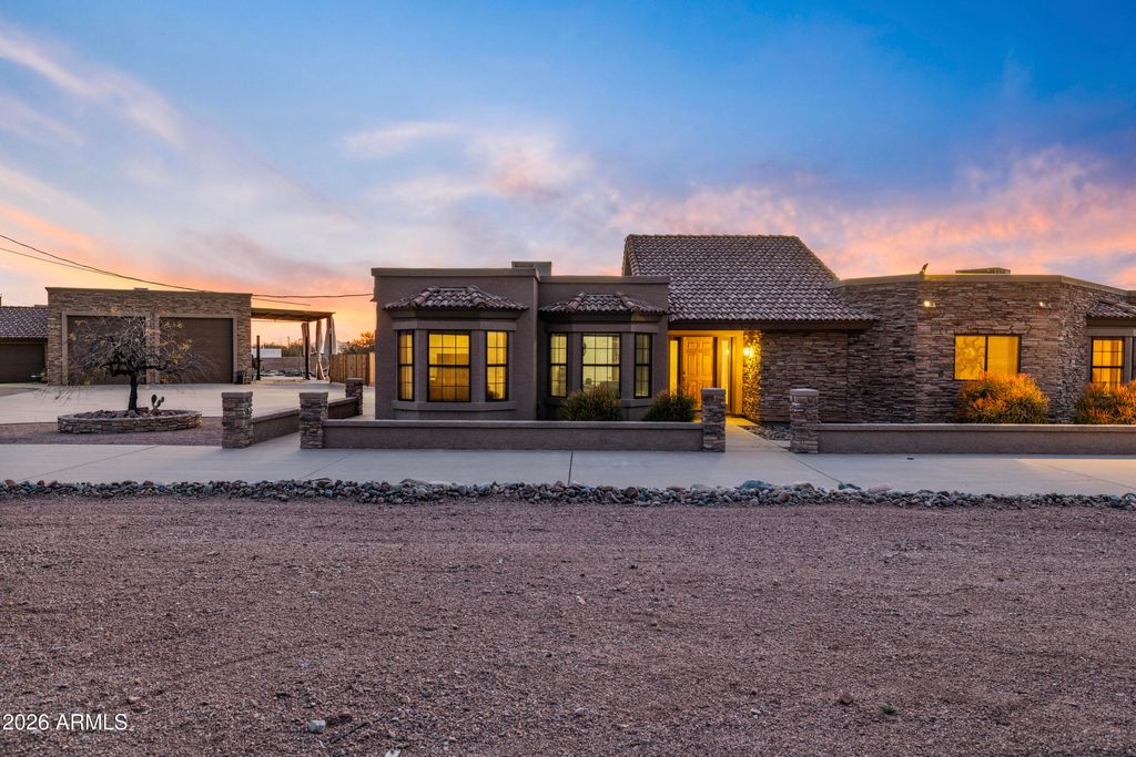 Photo of 2272 S Geronimo Road, Apache Junction, AZ 85119 (MLS # 6972328)