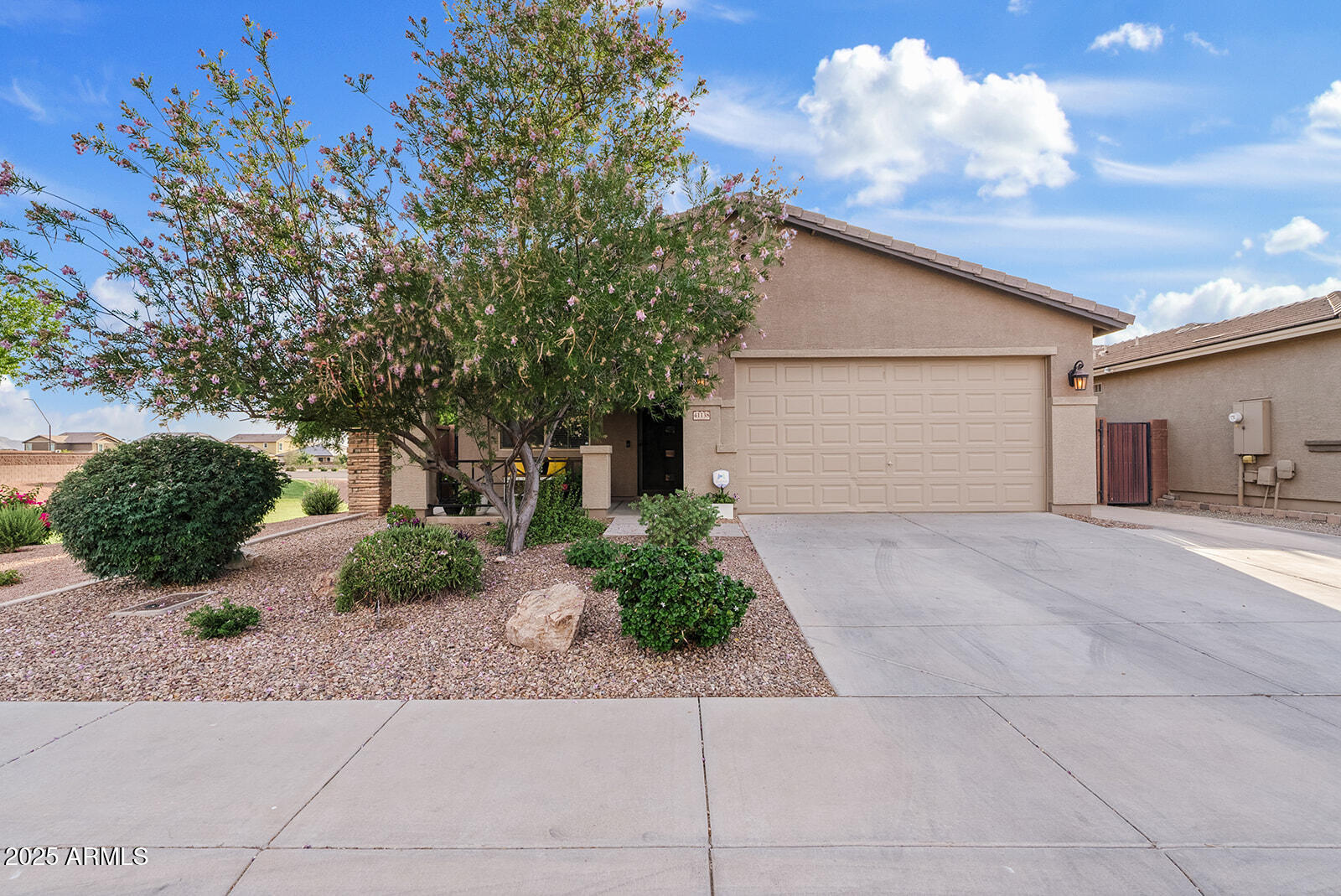 Homes 2 41138 N SOAP BERRY Street