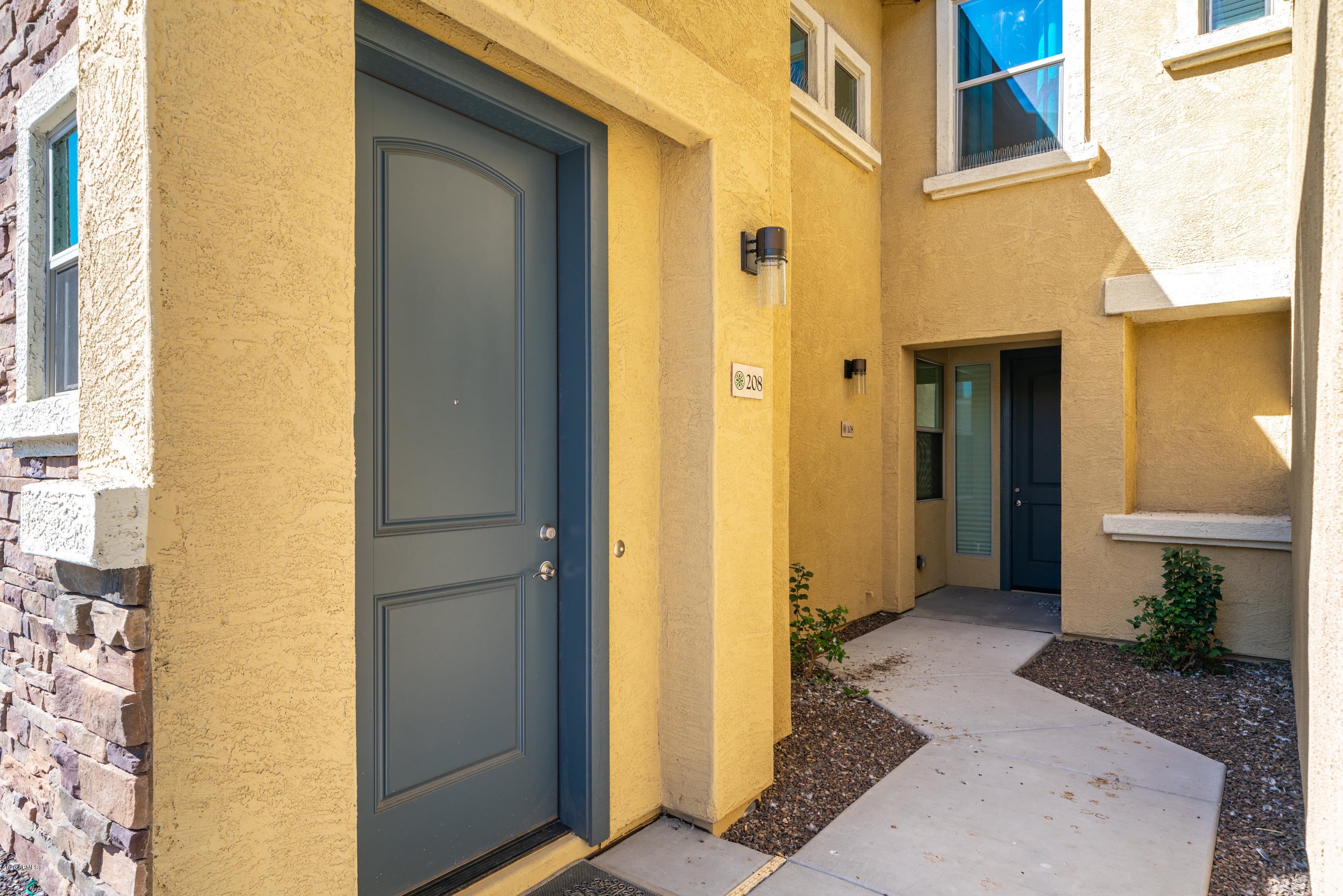 7820 E BASELINE Road 208