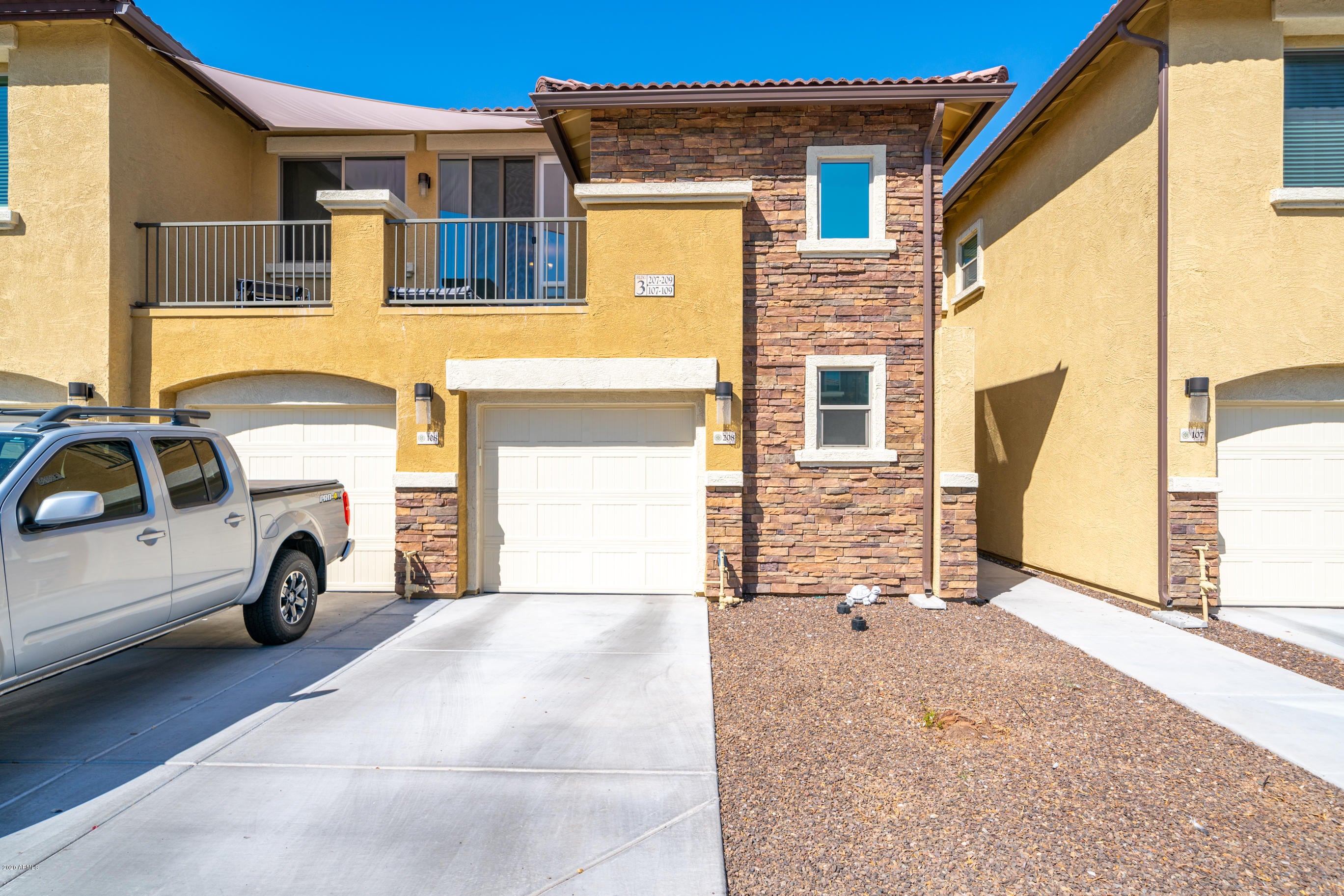 7820 E BASELINE Road 208