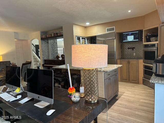 11028 W CRIMSON Lane