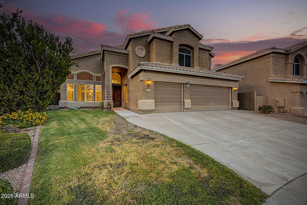 Photo of 768 E Verbena Drive, Phoenix, AZ 85048 (MLS # 7072496)