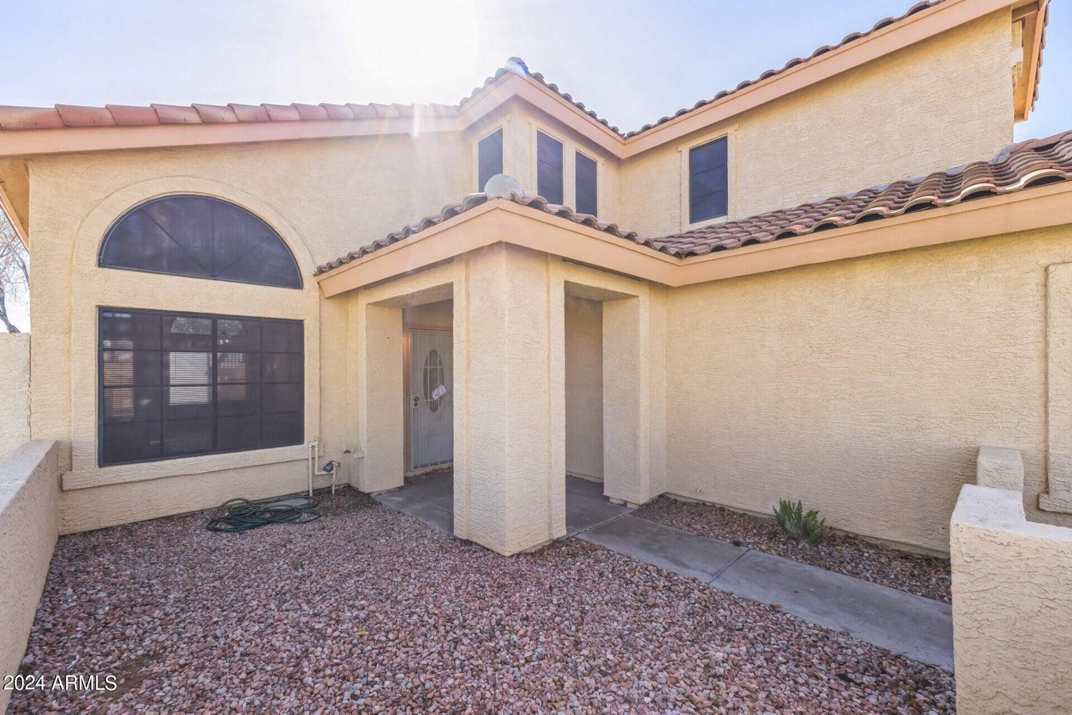 11001 W Crimson Lane