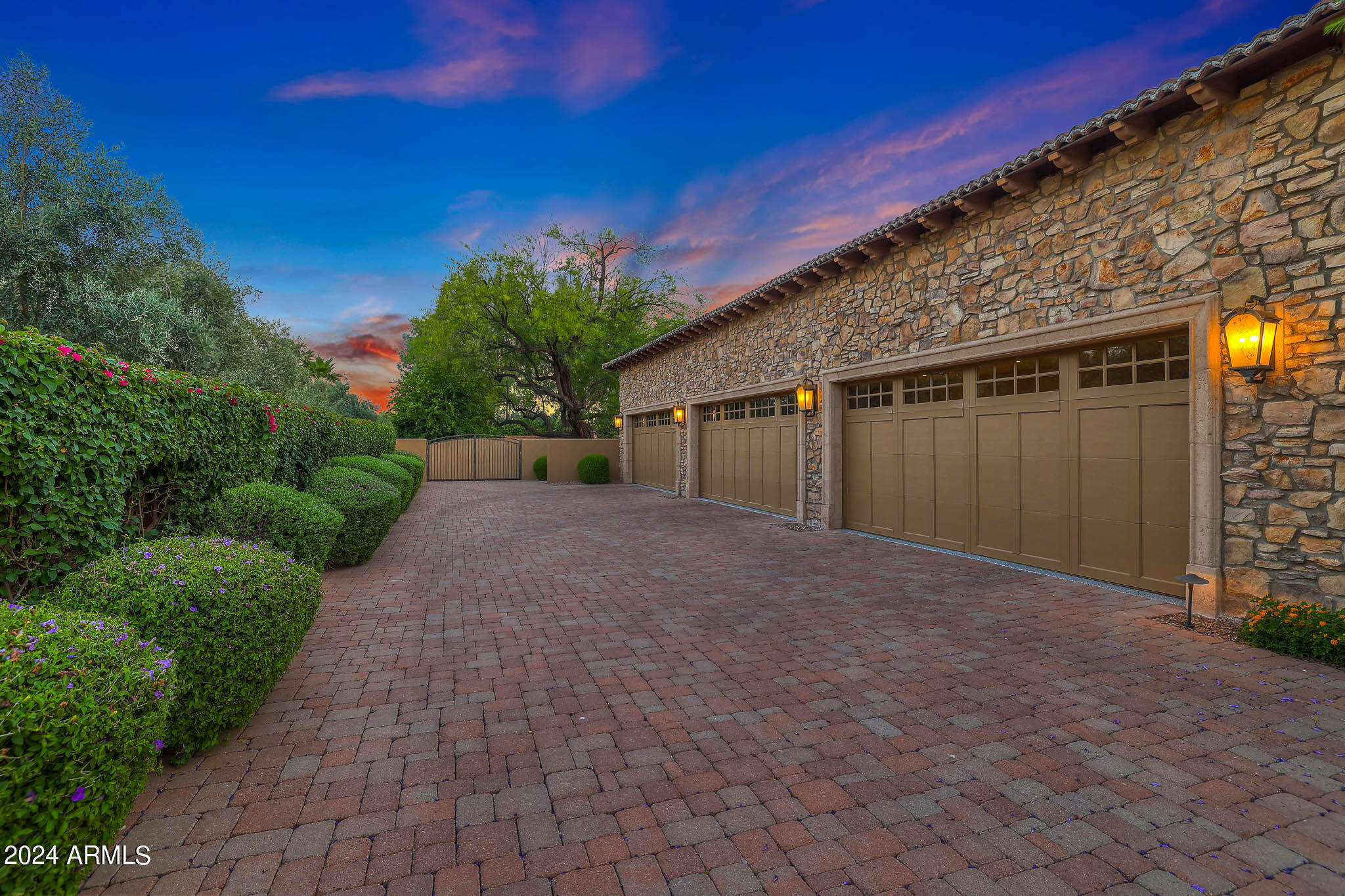 6519 E MALCOMB Drive