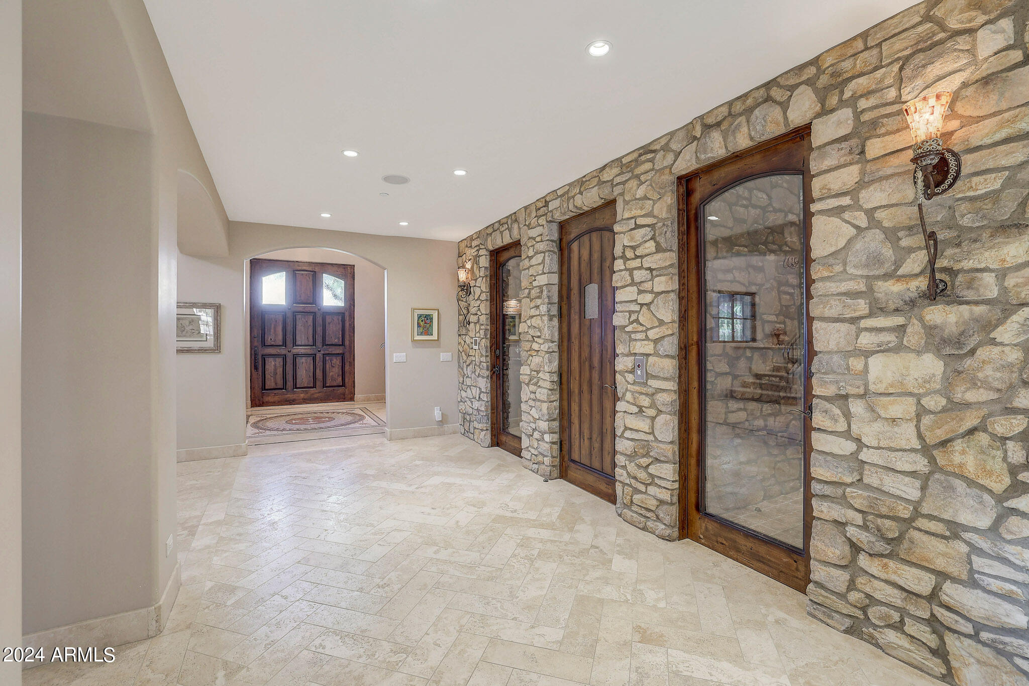 6519 E MALCOMB Drive