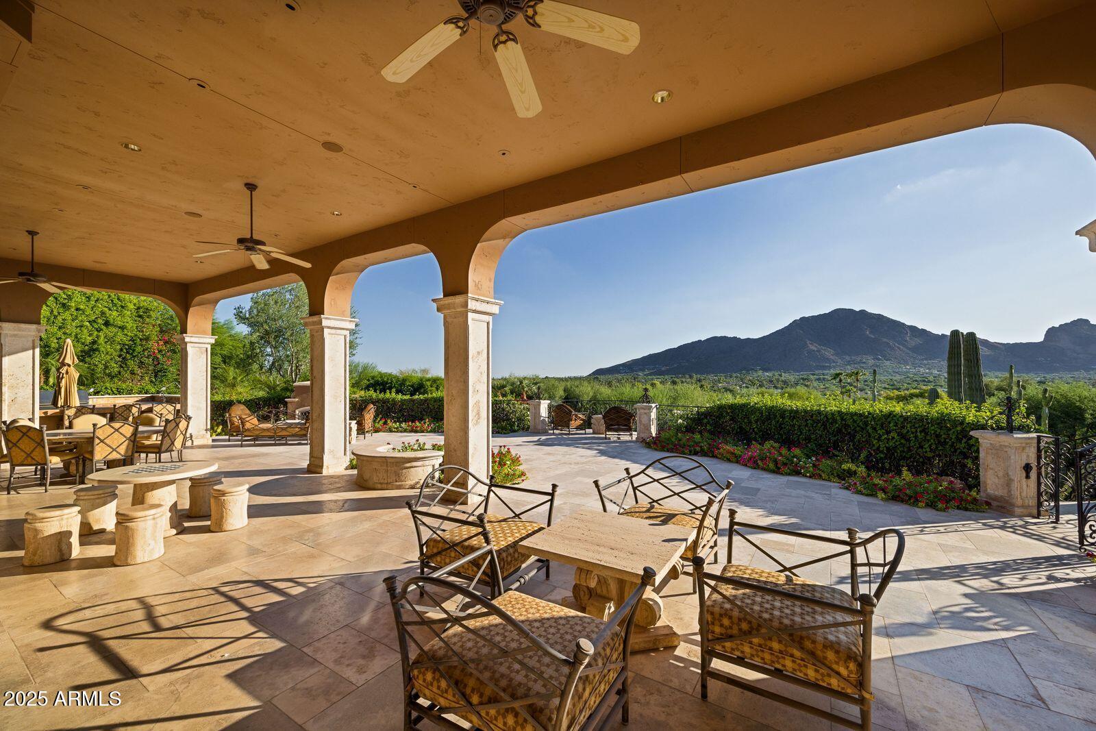 6233 E INDIAN BEND Road