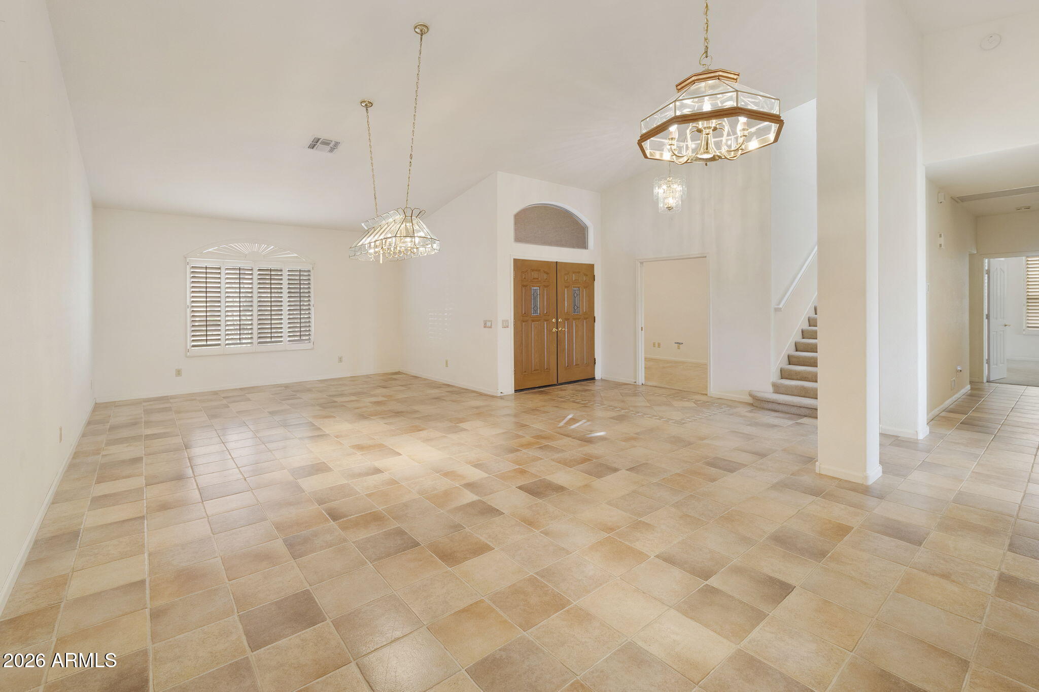 9024 E CEDAR WAXWING Drive