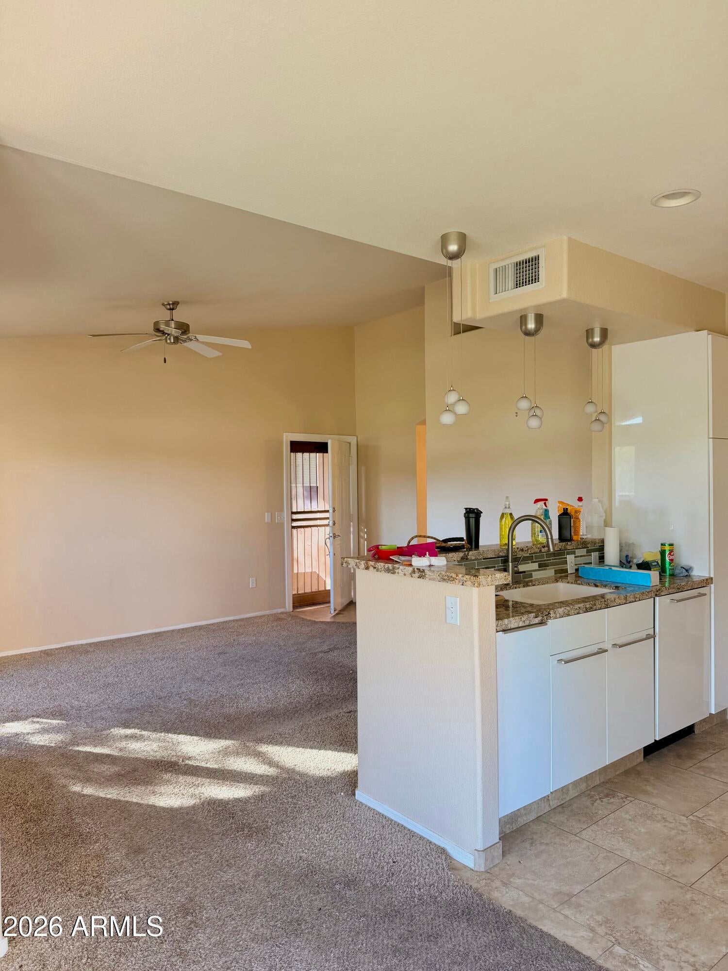 5335 E SHEA Boulevard 2073