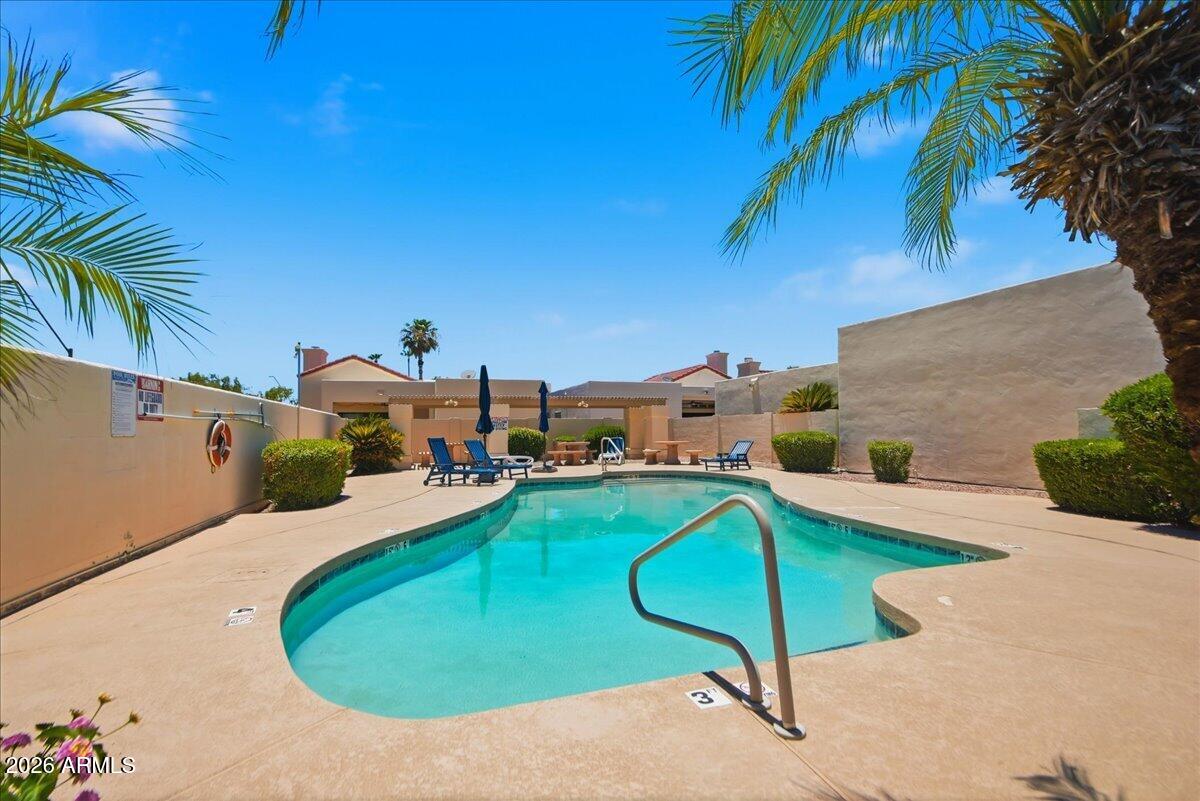 2157 E ALAMEDA Drive