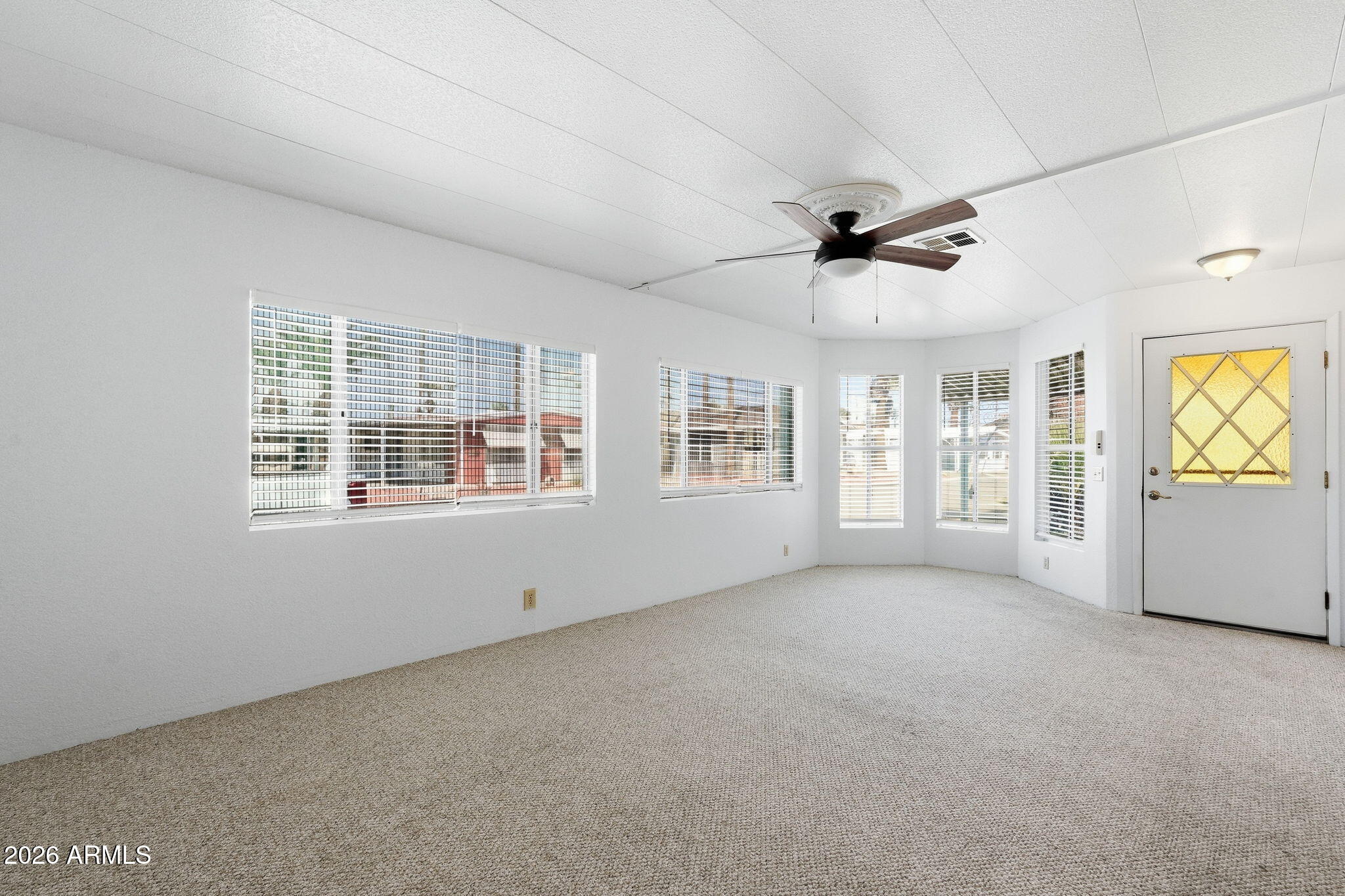 120 N VAL VISTA Drive 118