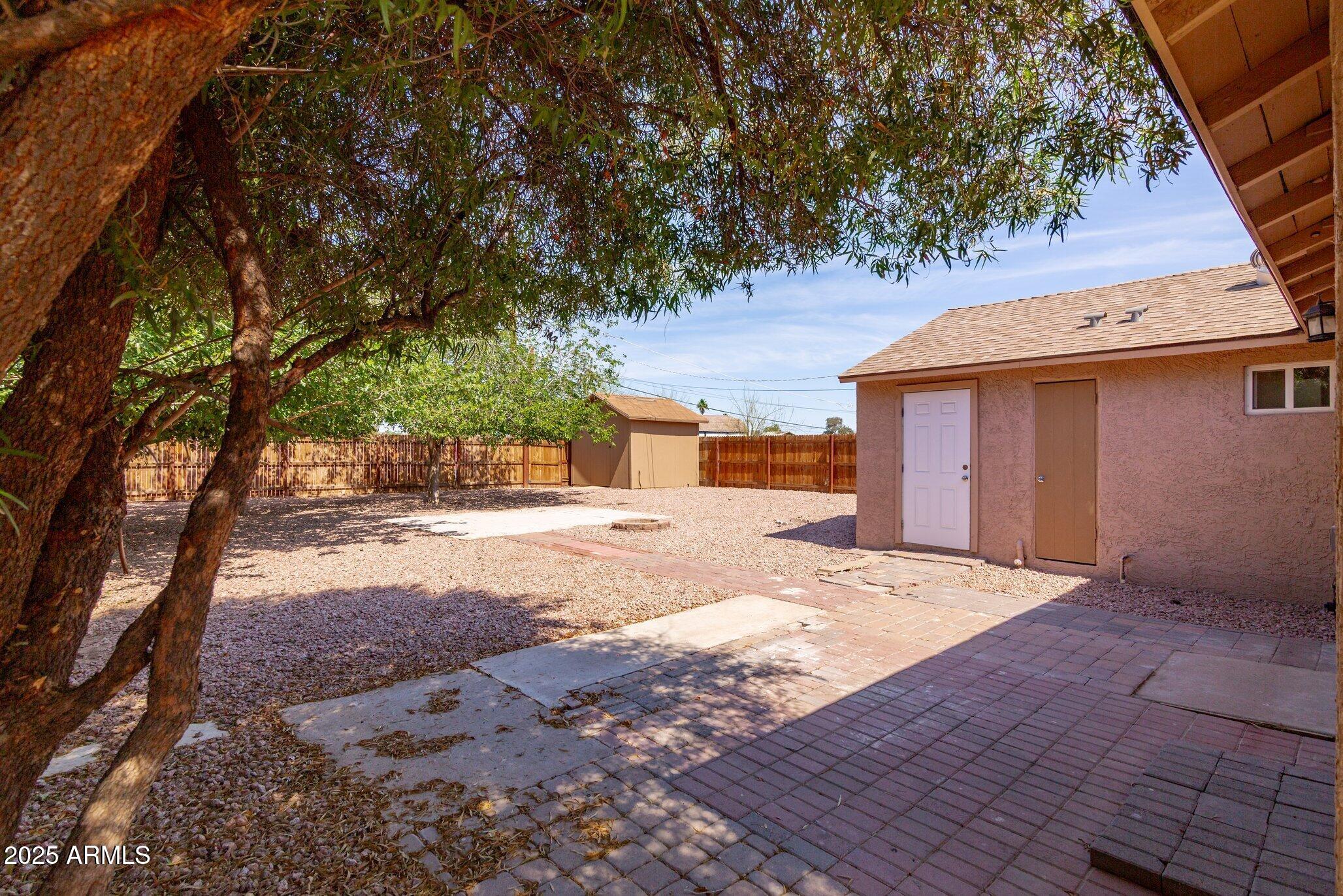 240 N MONTE VISTA Street