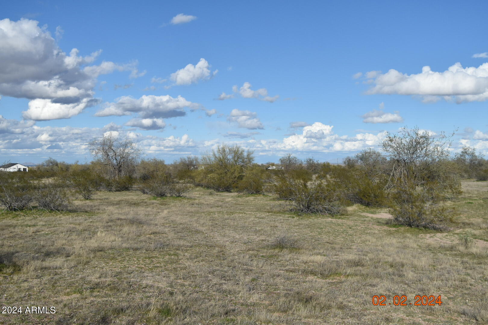 Hidden Valley Estates Unit 1 E 1/2 lot 101, parcels 1,2,3 - Land