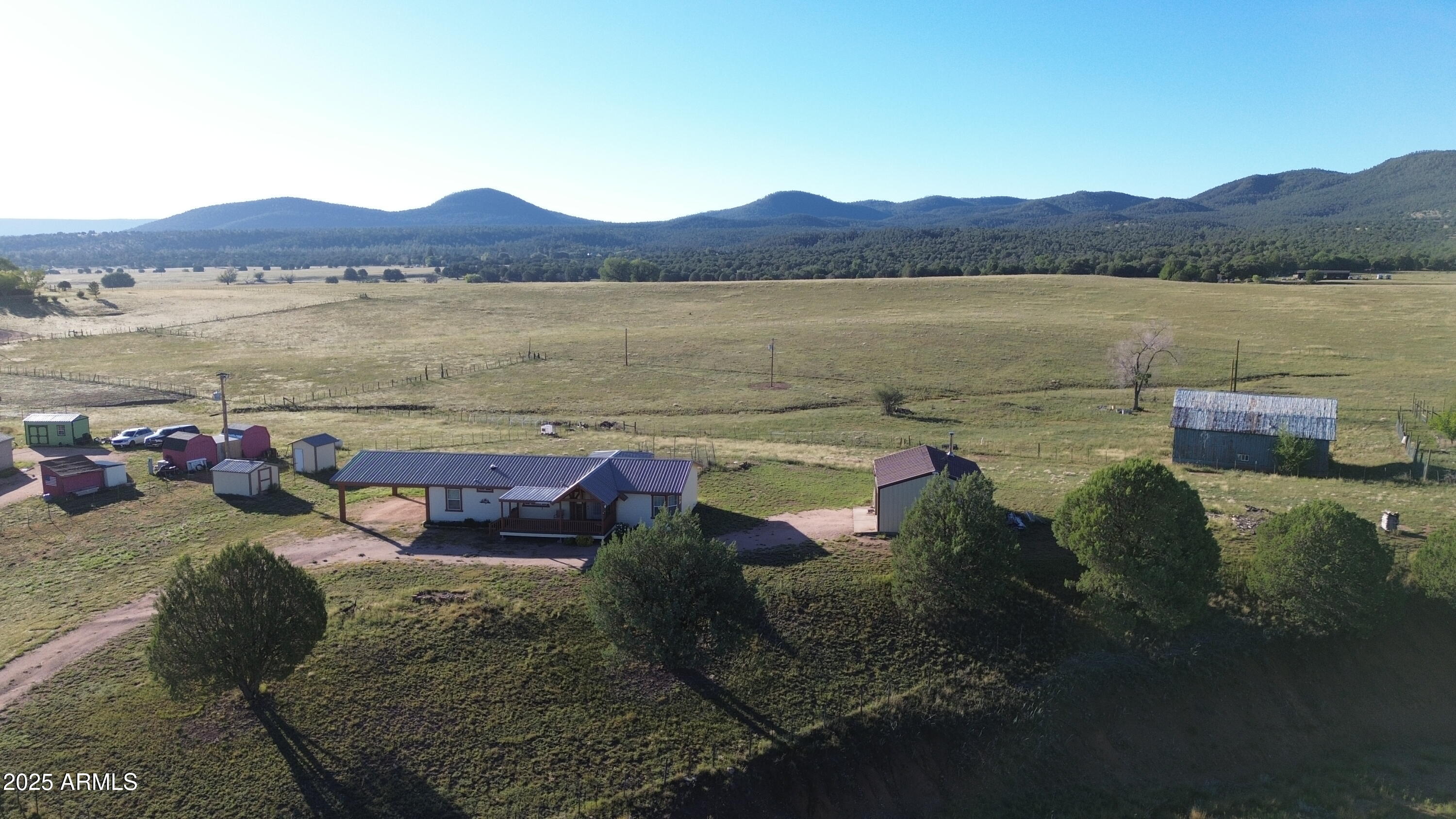 269 S Zachariae Ranch Road