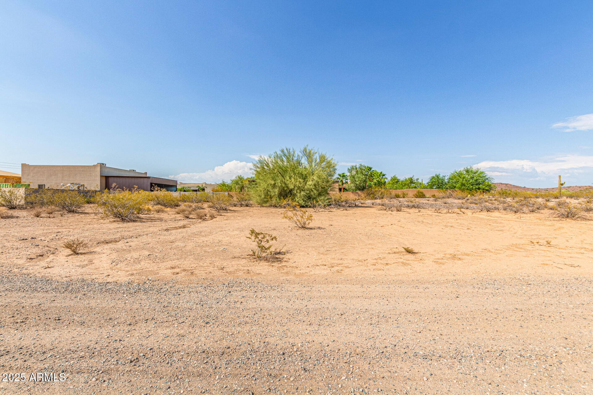 146XX W WHITE FEATHER Lane -