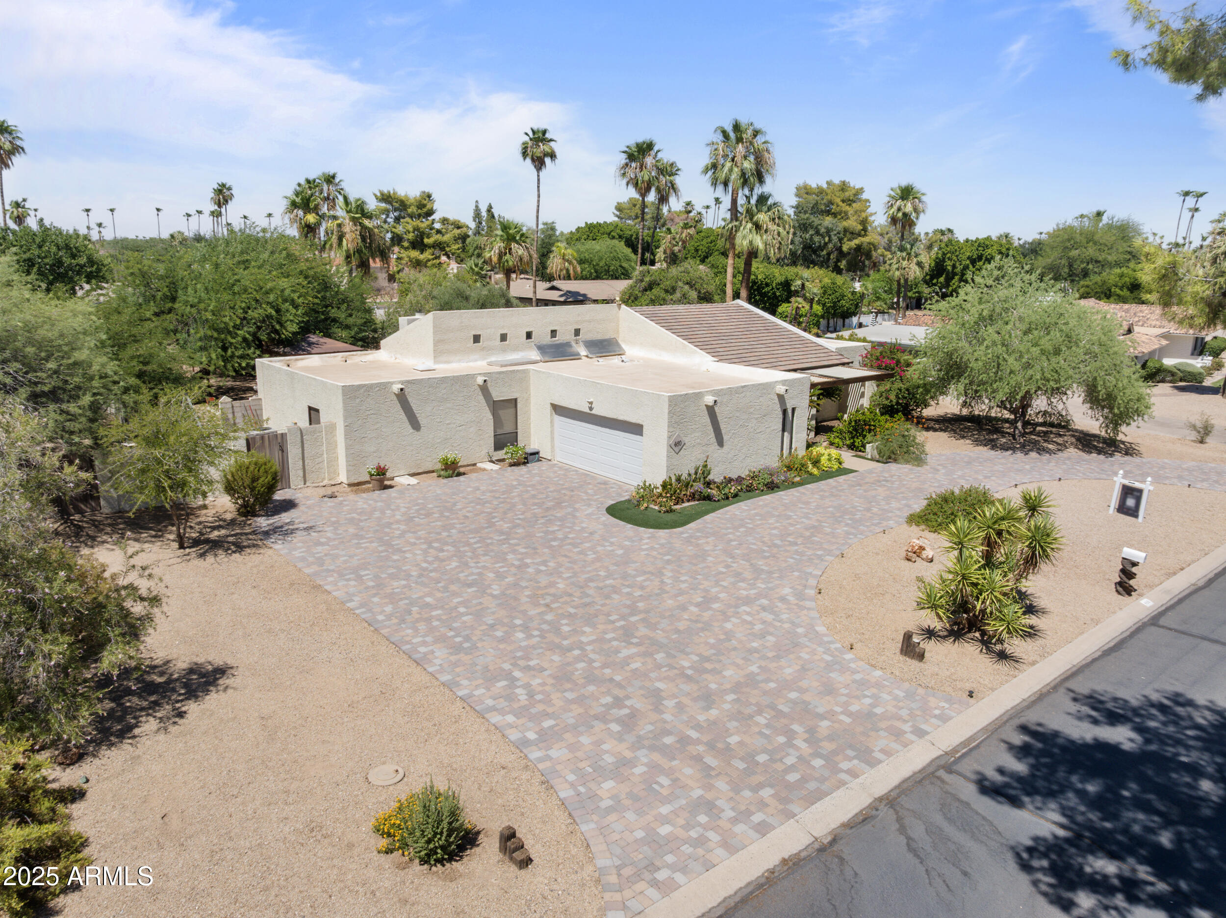 460 E ESTERO Lane