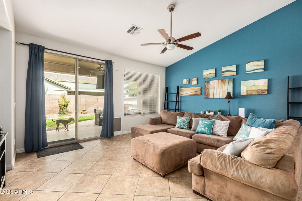 Photo of 18582 E Swan Drive, Queen Creek, AZ 85142 (MLS # 6992647)