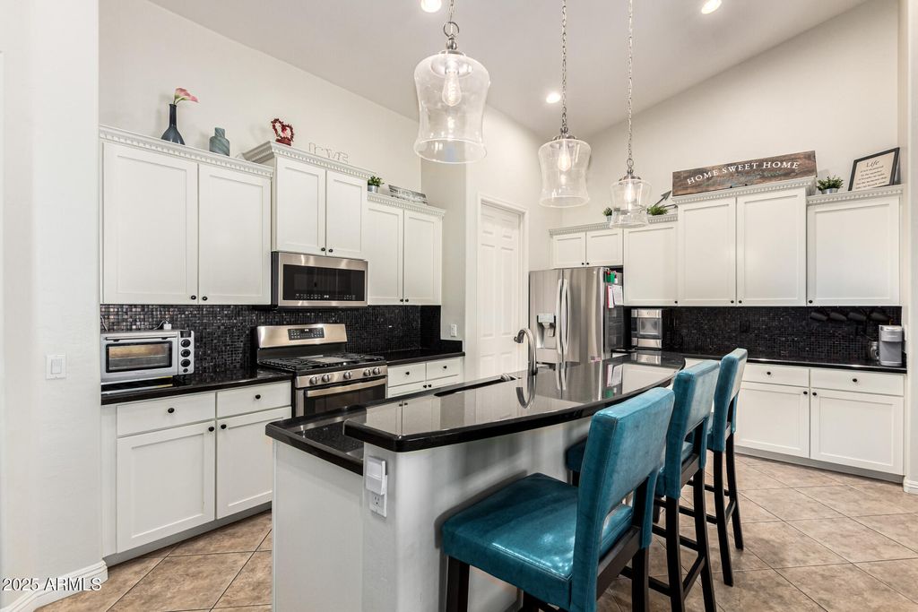 Photo of 18582 E Swan Drive, Queen Creek, AZ 85142 (MLS # 6992647)