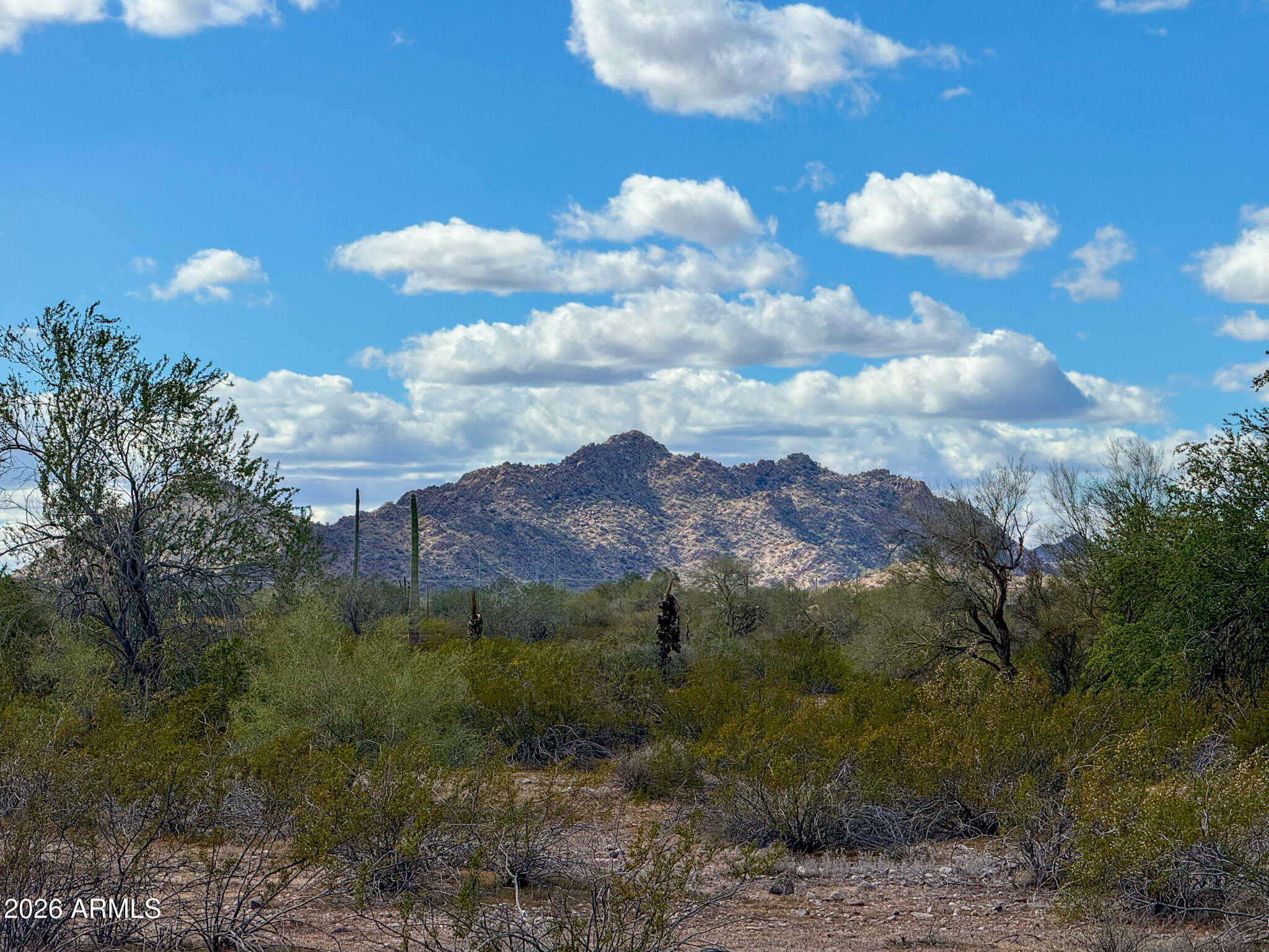 0 E Almendra Rd Lot C (1.67 Acres) -- -