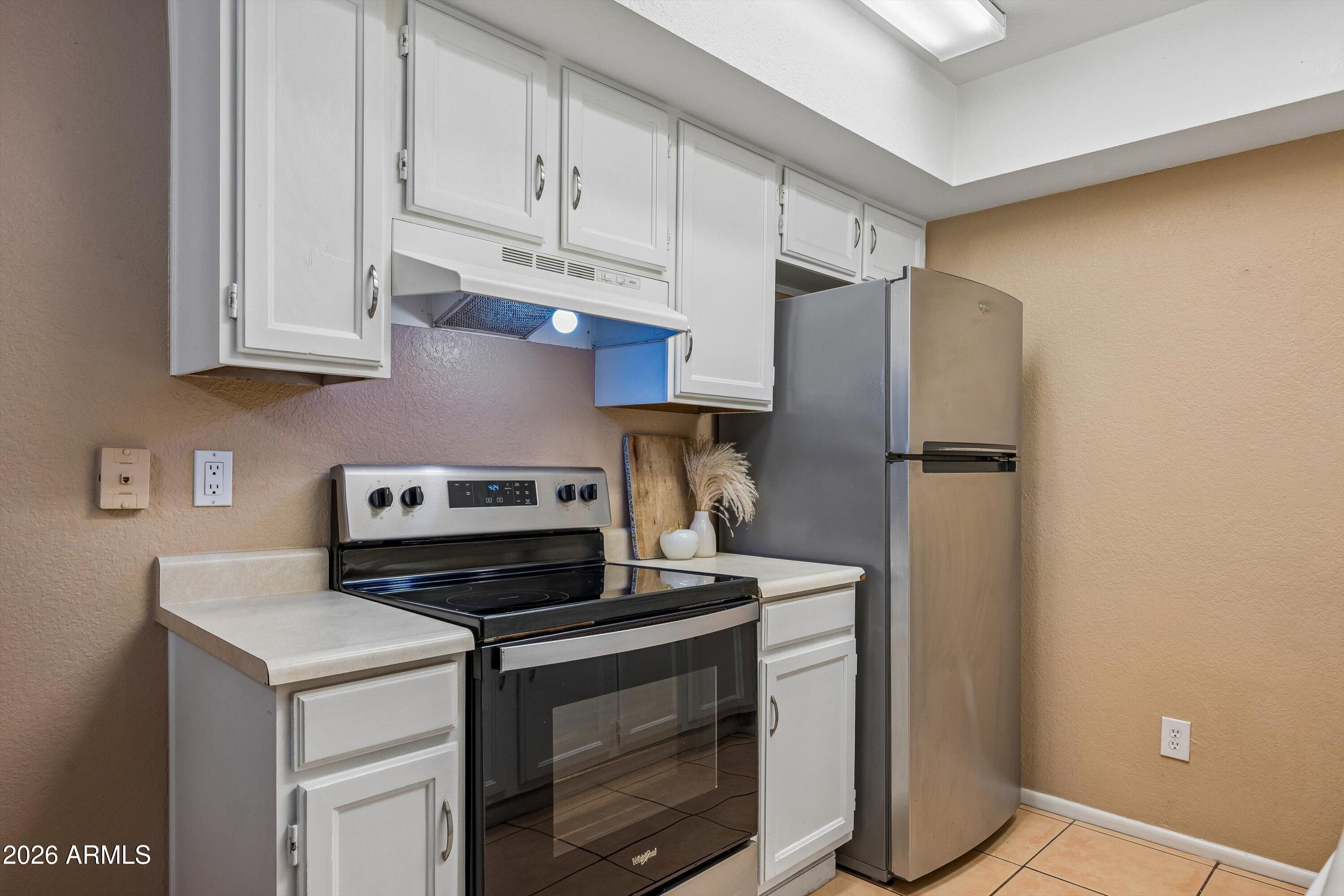 5136 E Evergreen Street 1127