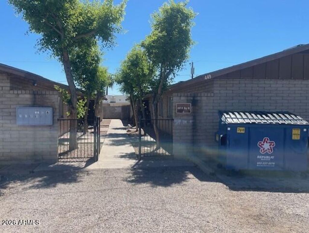 Photo of 449 W Ray Road, Chandler, AZ 85225 (MLS # 6999187)