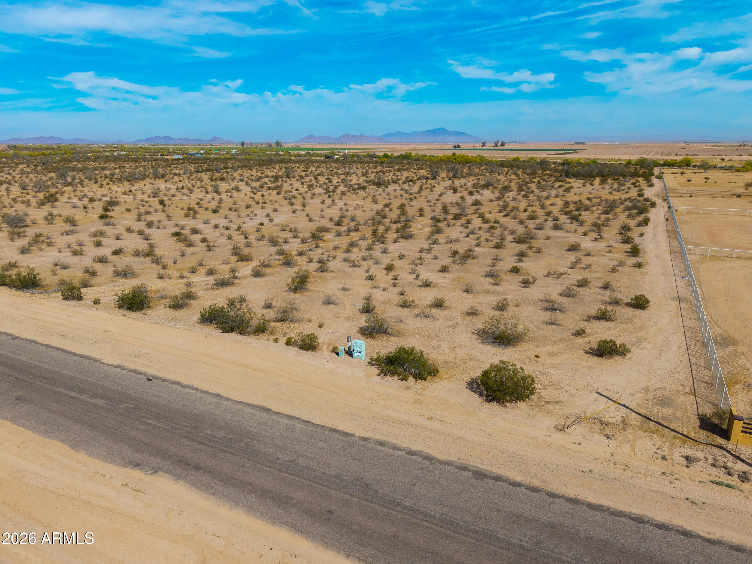 S20 T6S R3E - Land