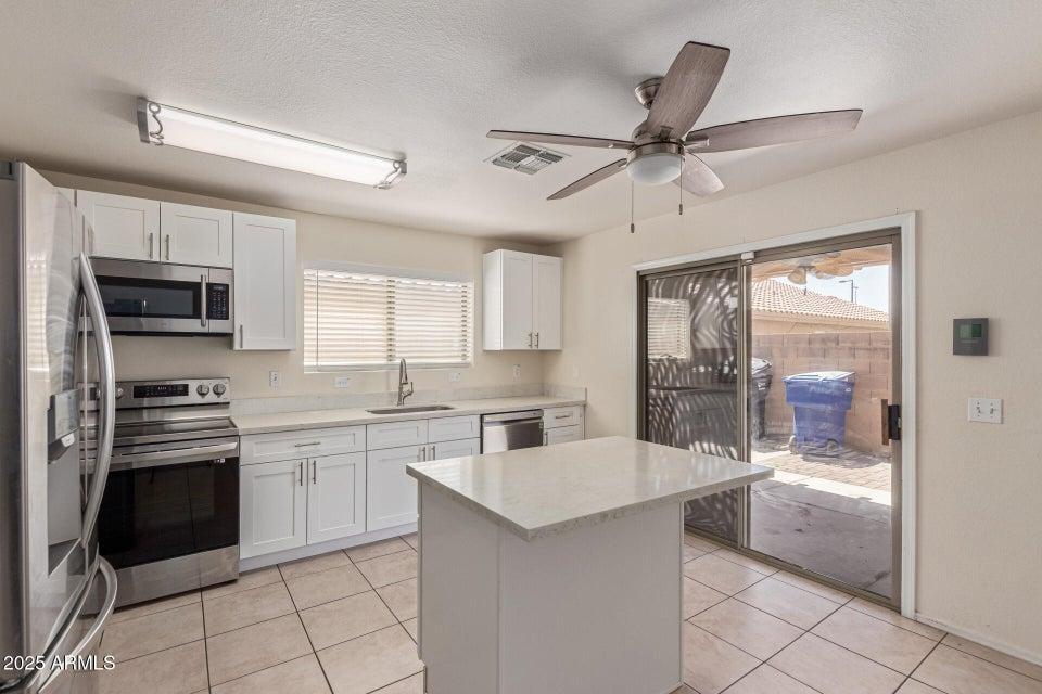 1534 S Danielson Way