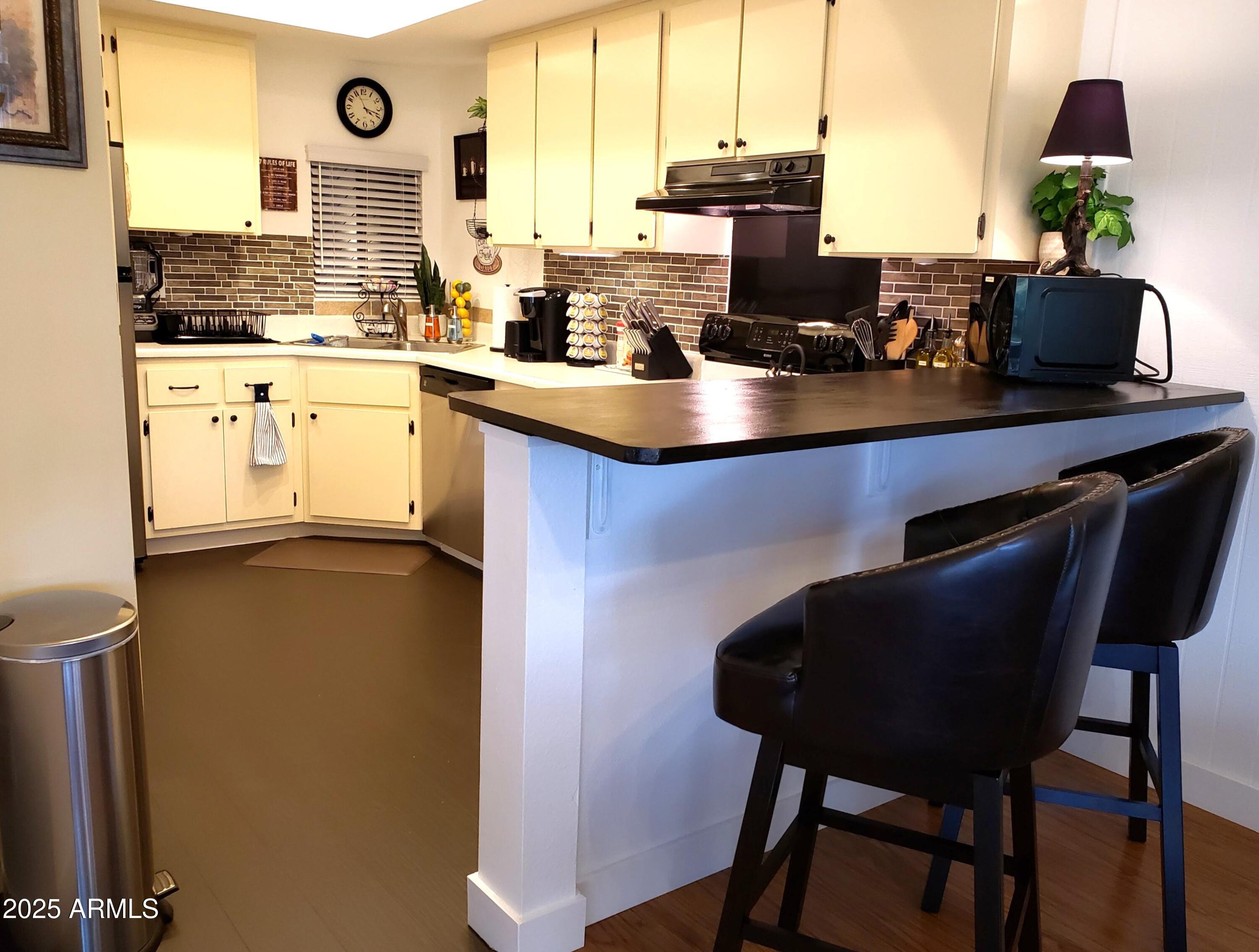 CONTINENTAL TOWNHOUSE 1 - Residential