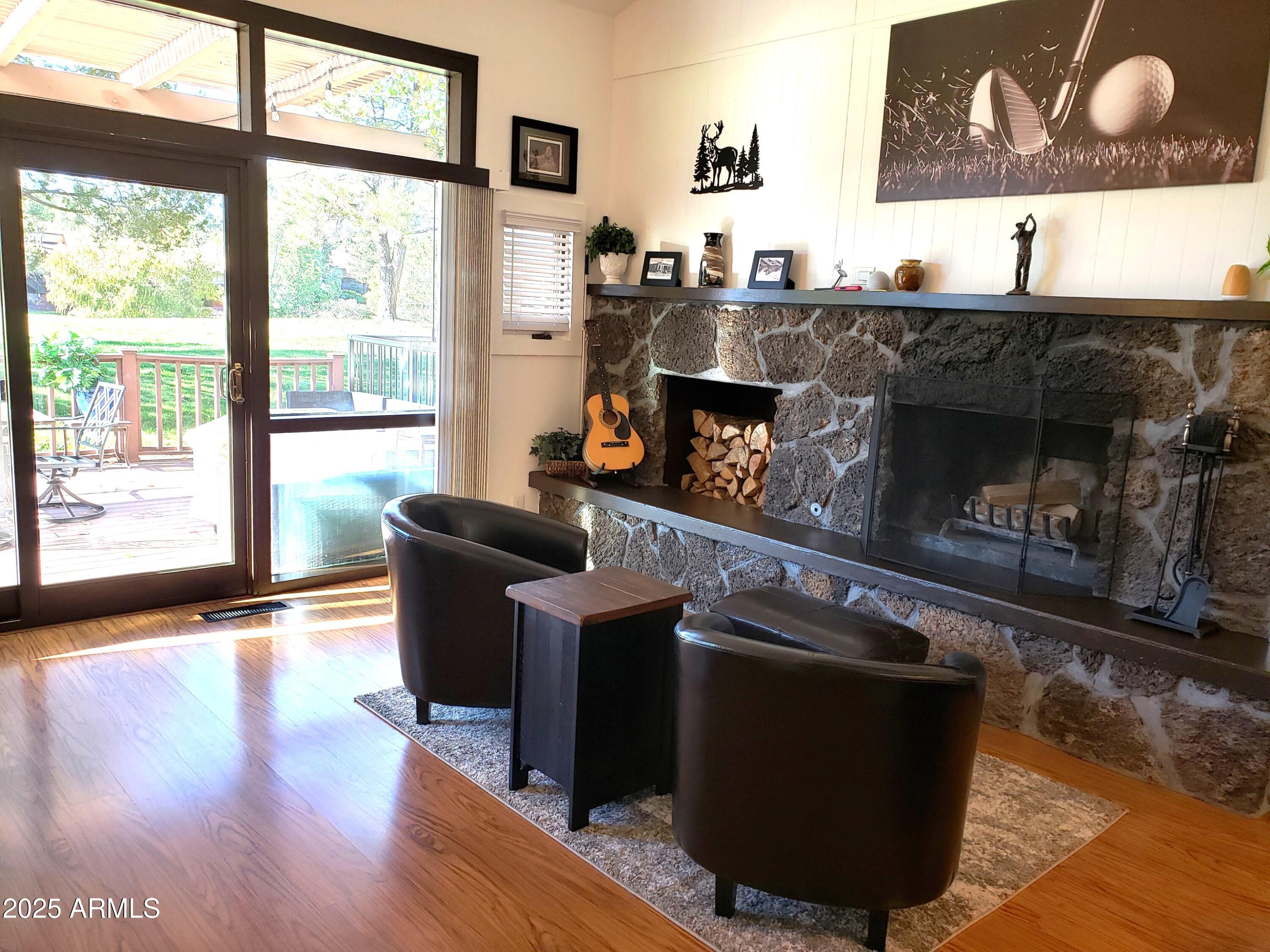 CONTINENTAL TOWNHOUSE 1 - Residential