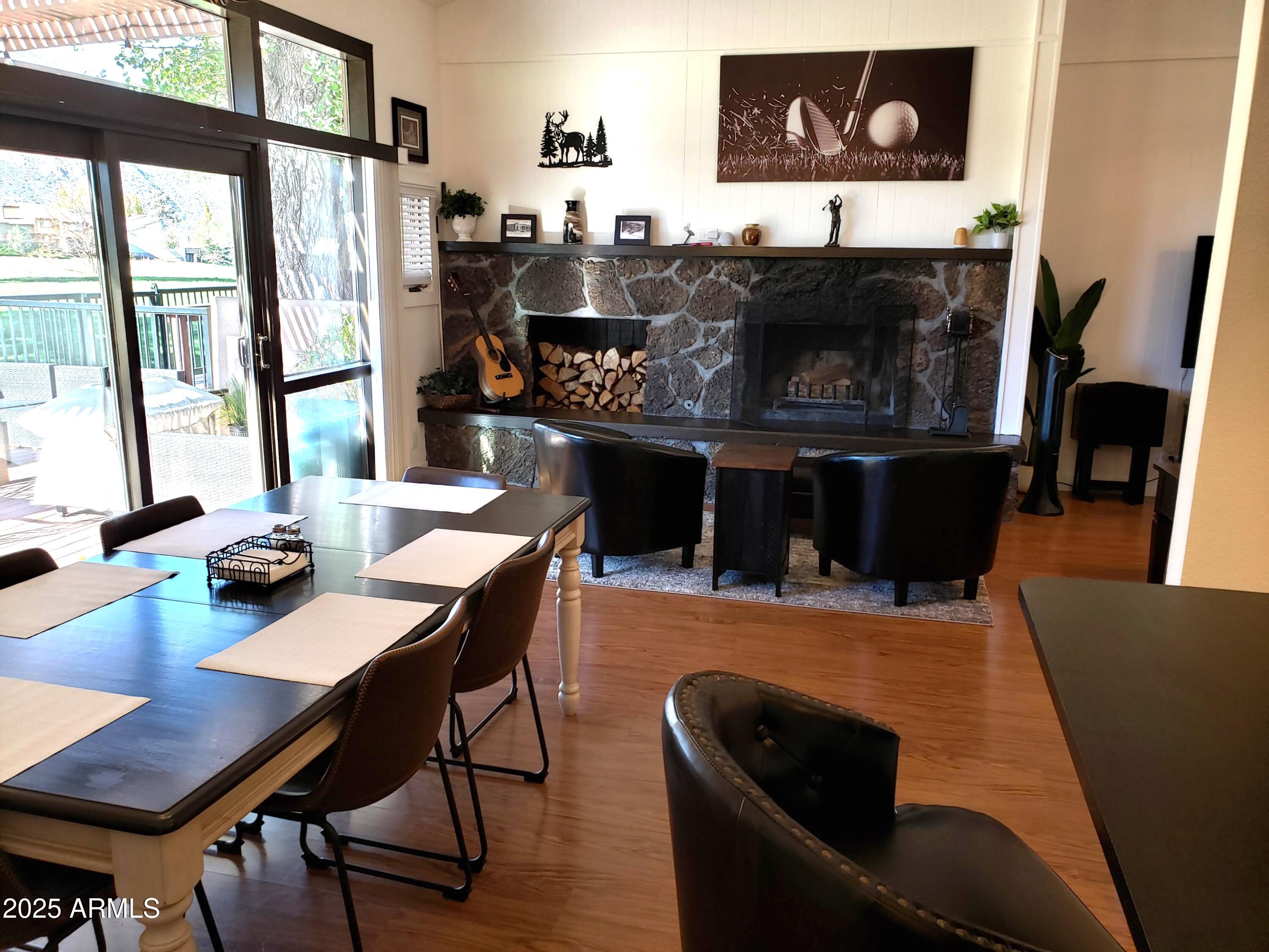 CONTINENTAL TOWNHOUSE 1 - Residential