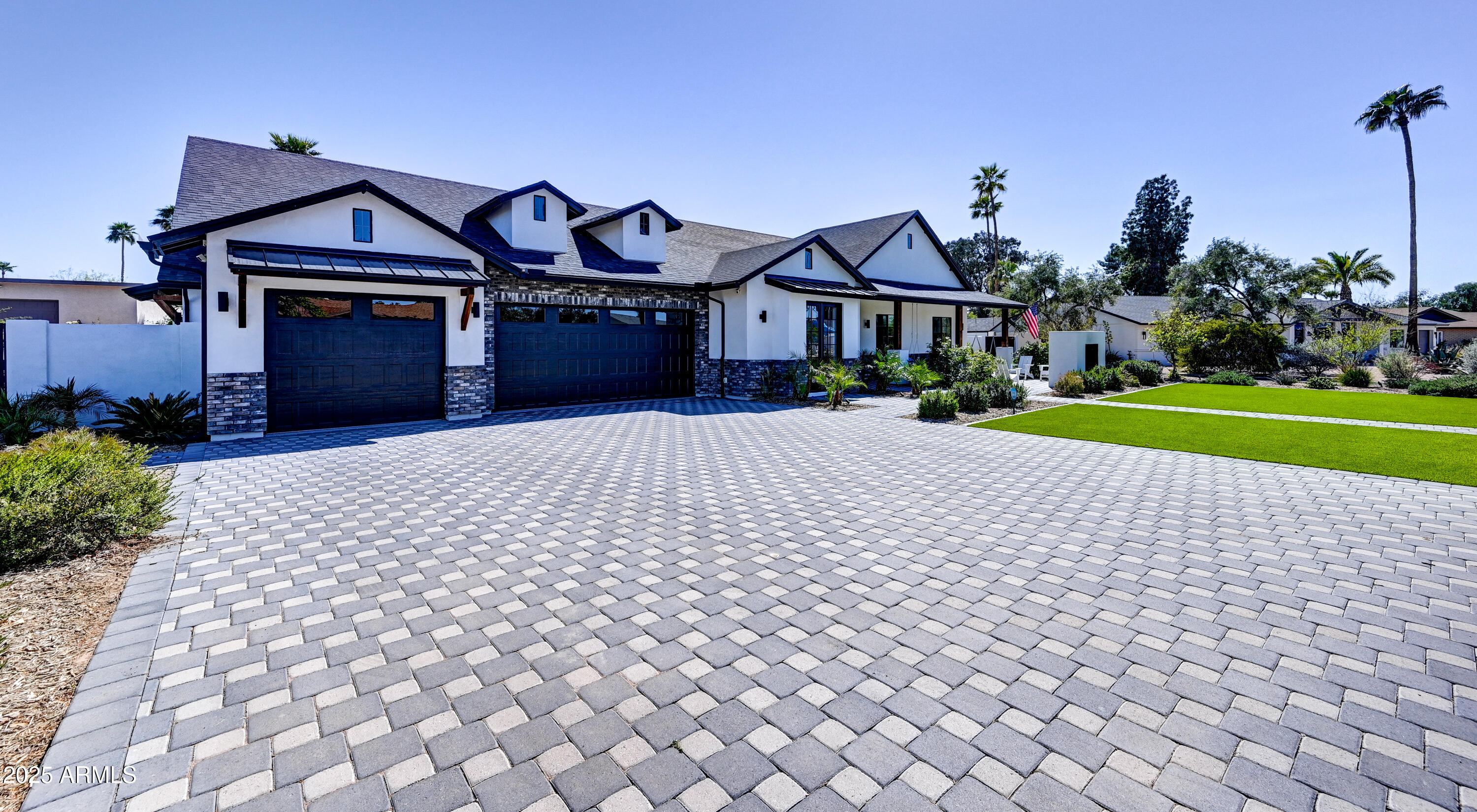 6037 E CHARTER OAK Road