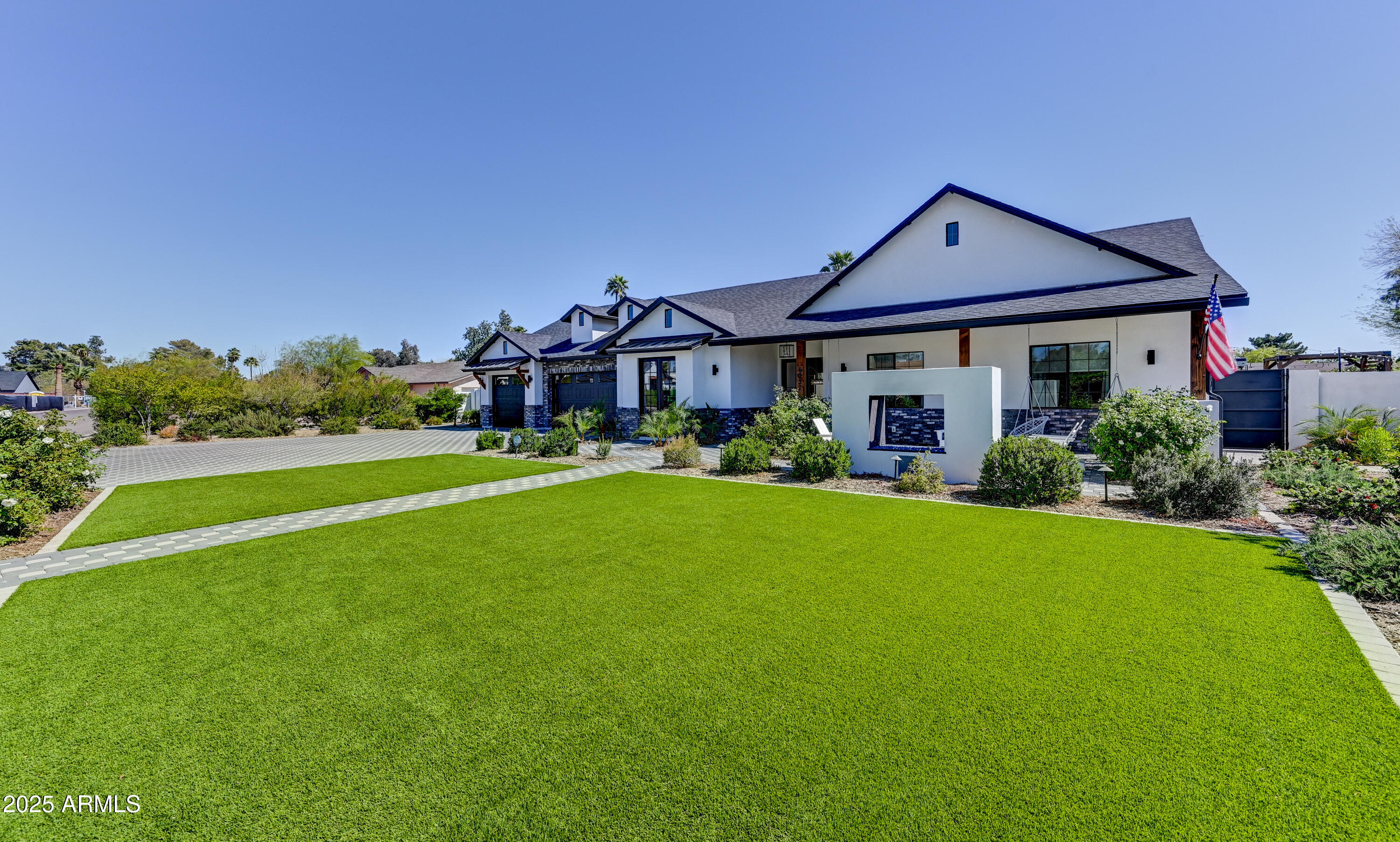6037 E CHARTER OAK Road