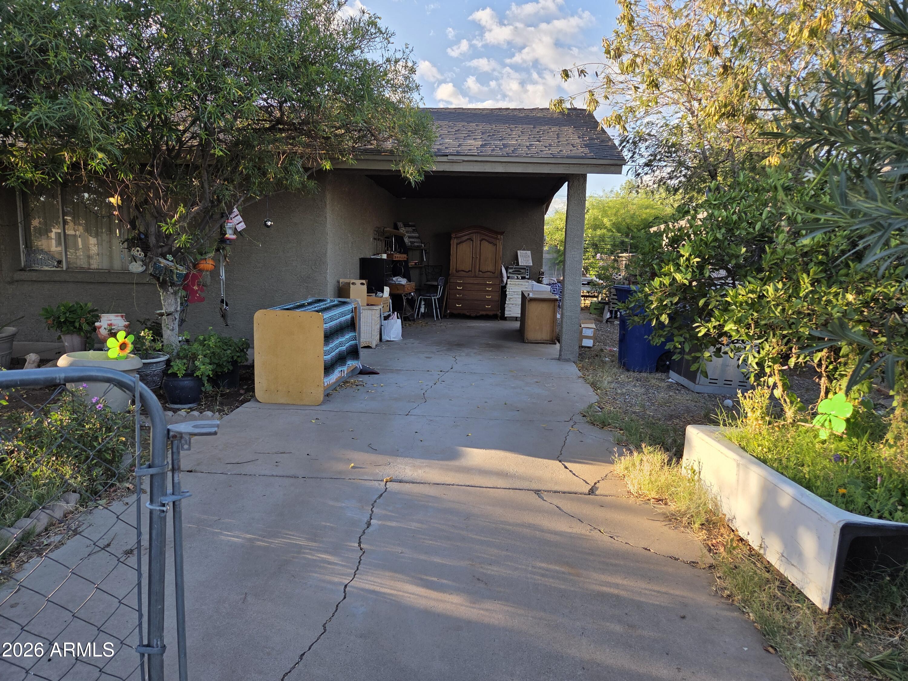 11930 W RIVER Road