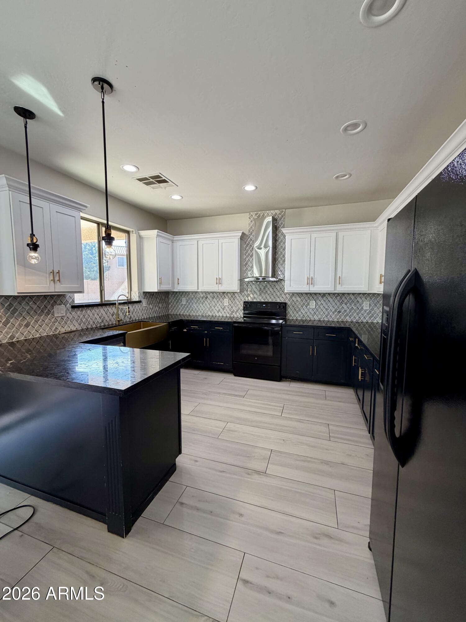 6917 W SHUMWAY FARM Road