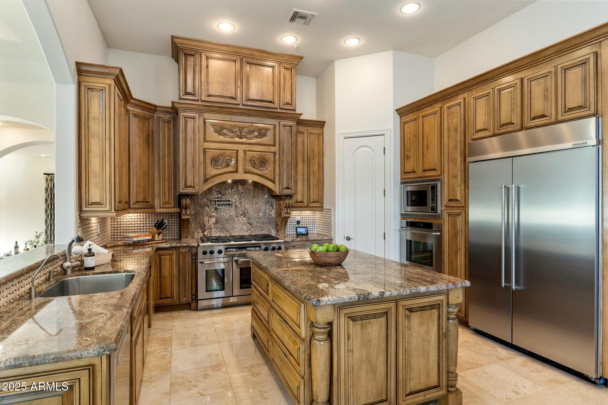 CRESTVIEW AT FOUNTAIN HILLS - Residential