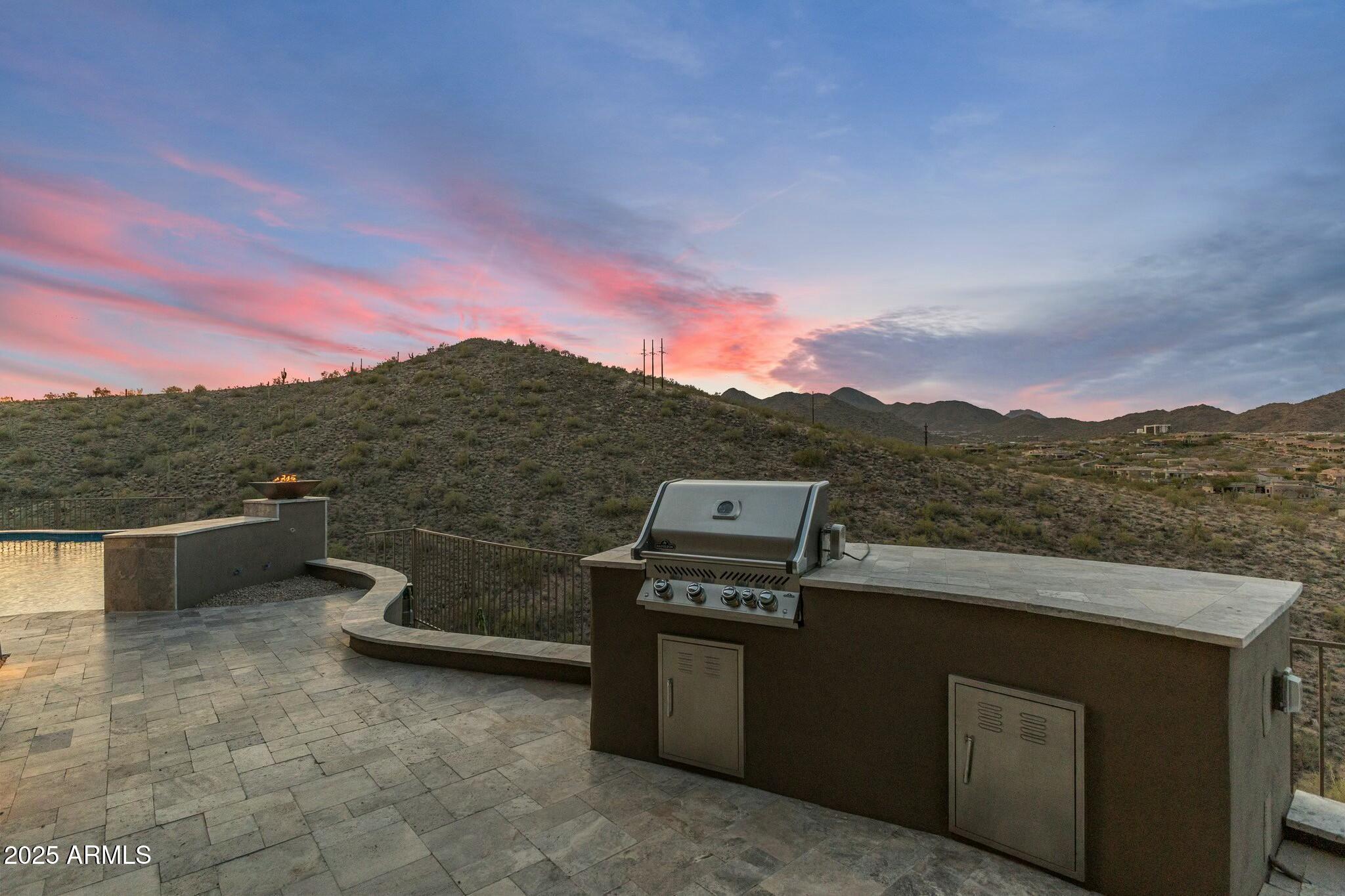 CRESTVIEW AT FOUNTAIN HILLS - Residential