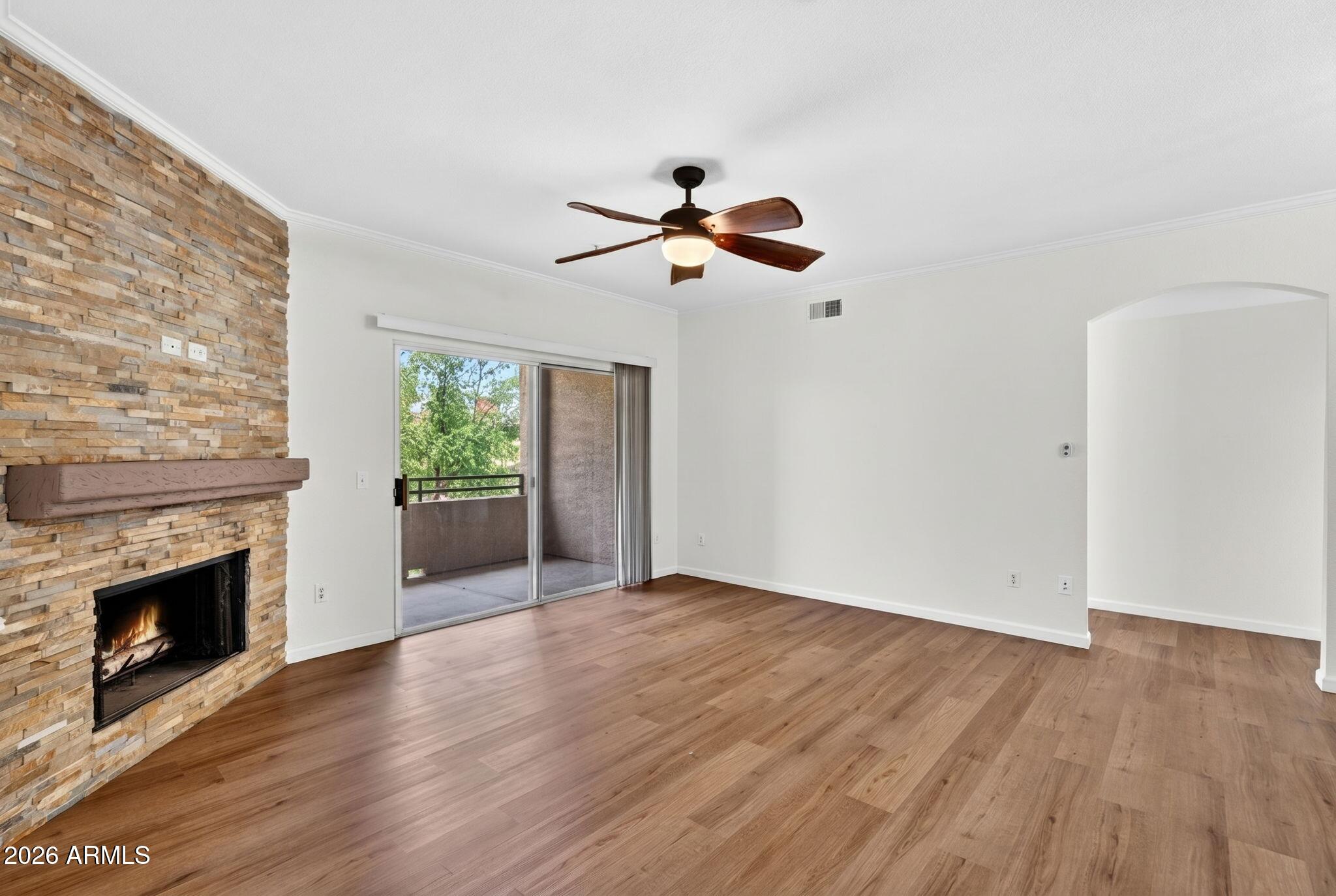 RED ROX CONDOMINIUM - Residential