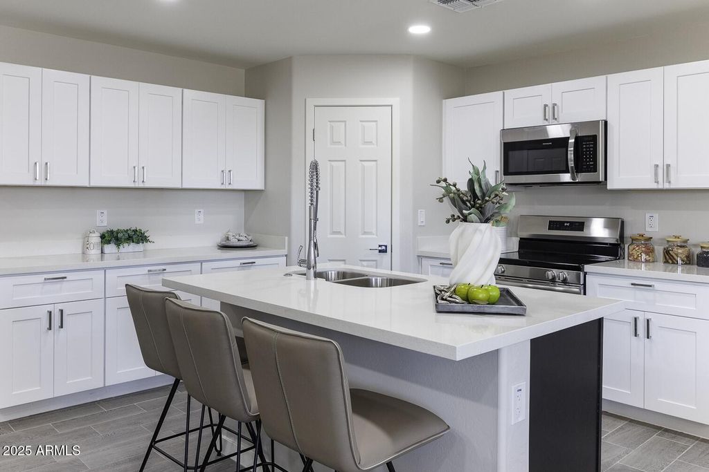 Photo of 9216 W Swansea Drive, Arizona City, AZ 85123 (MLS # 6903092)