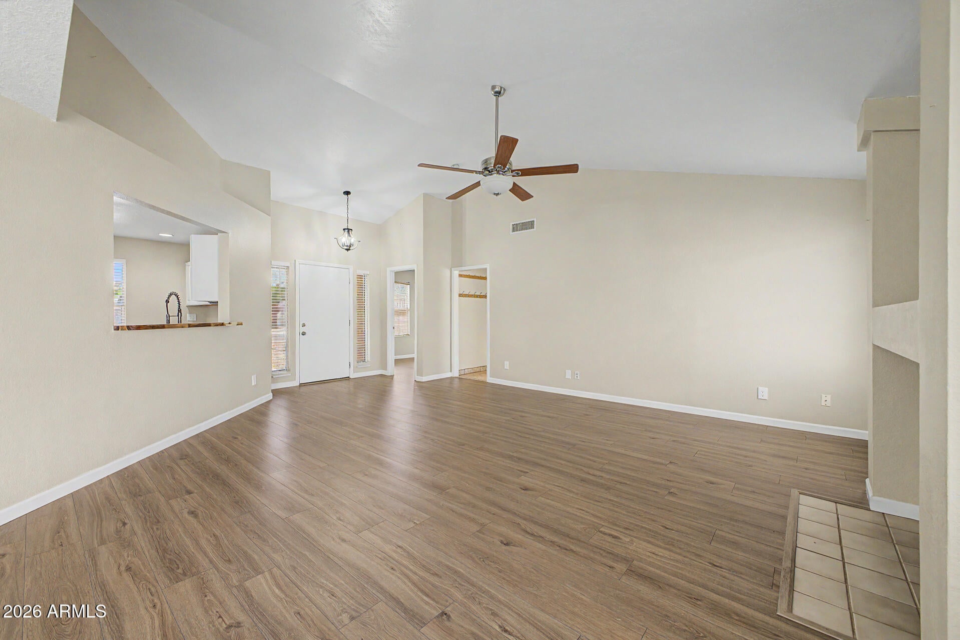 3612 W FAIRVIEW Lane